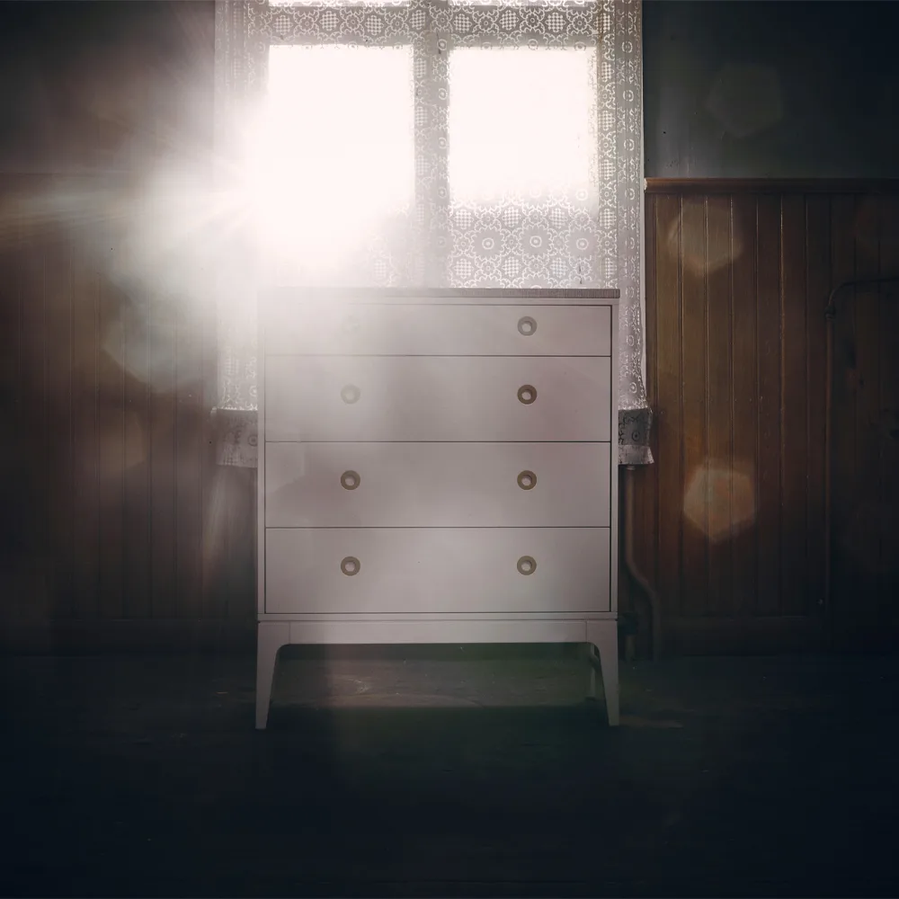 Cassettiera Höllviken, rovere verniciato bianco, 4 cassetti Mavis