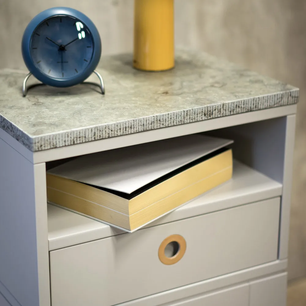 Comodino Höllviken gambe alte, rovere pigmentato bianco Mavis