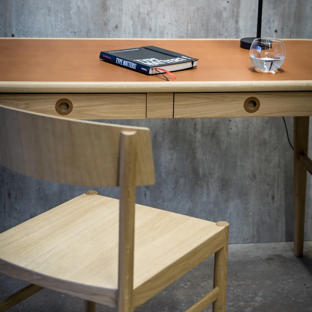 Scrivania Höllviken, grigio chiaro Mavis