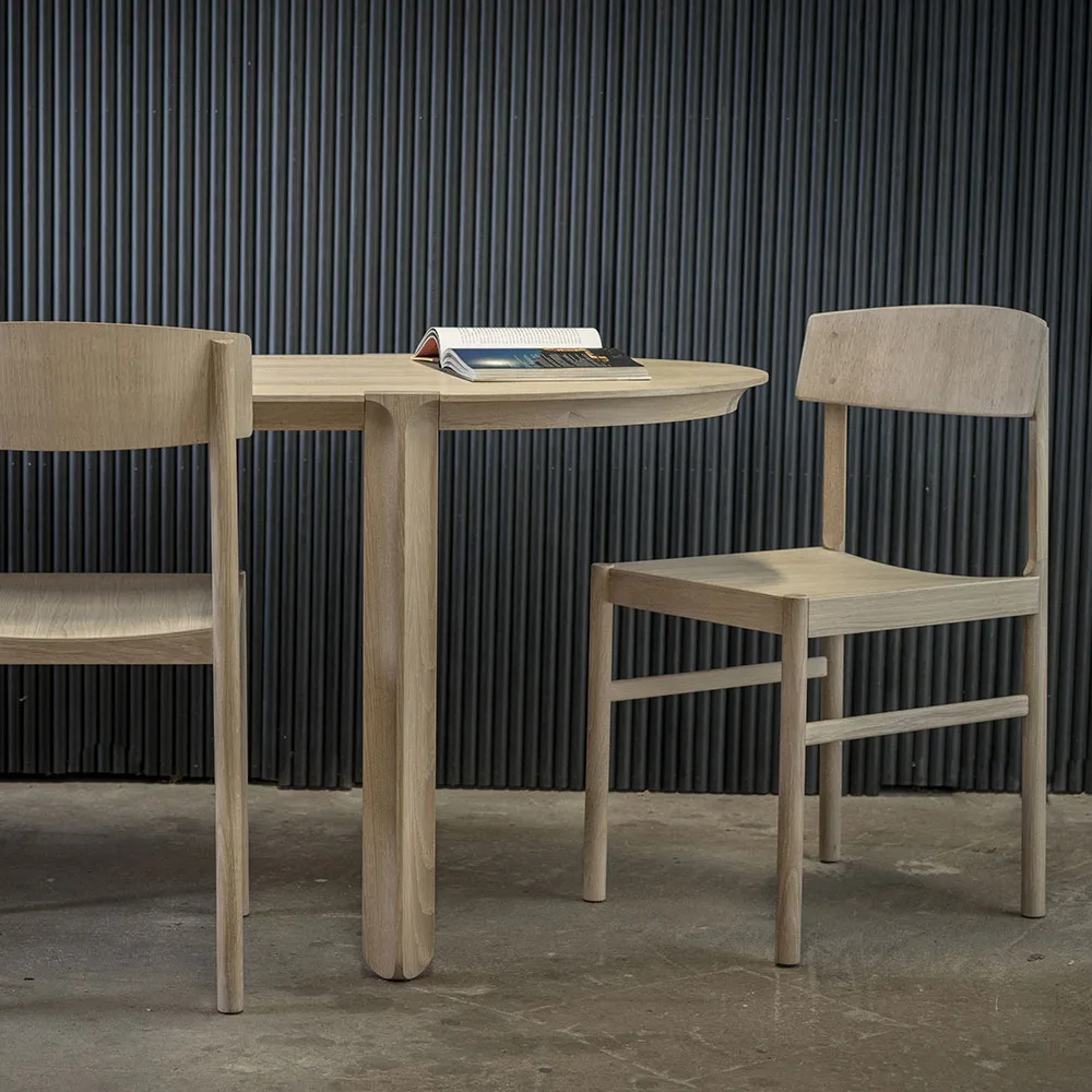 Sedia Rod, Rovere verniciato opaco pigmentato bianco Mavis