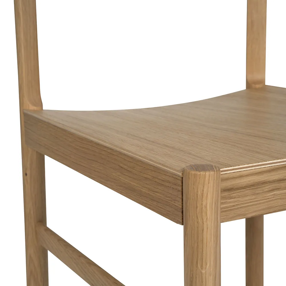 Sedia Rod, Rovere verniciato opaco pigmentato bianco Mavis