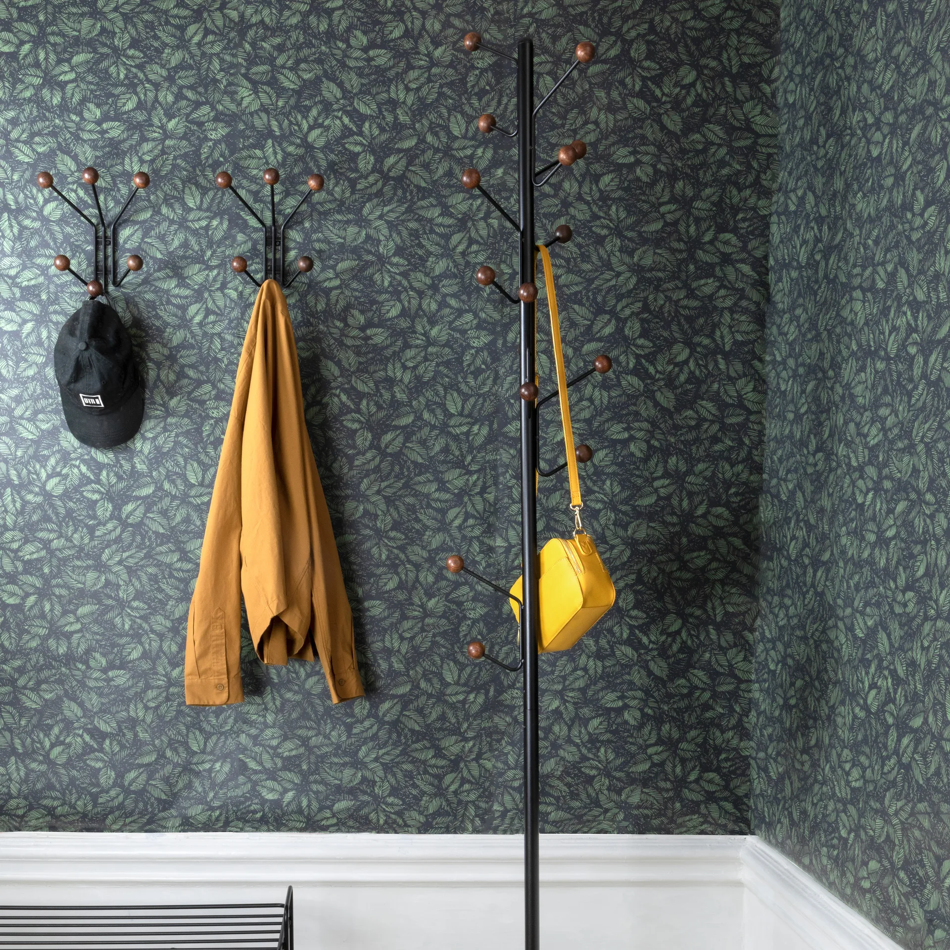 Appendiabiti Bill Floor, Nero-marrone scuro Maze