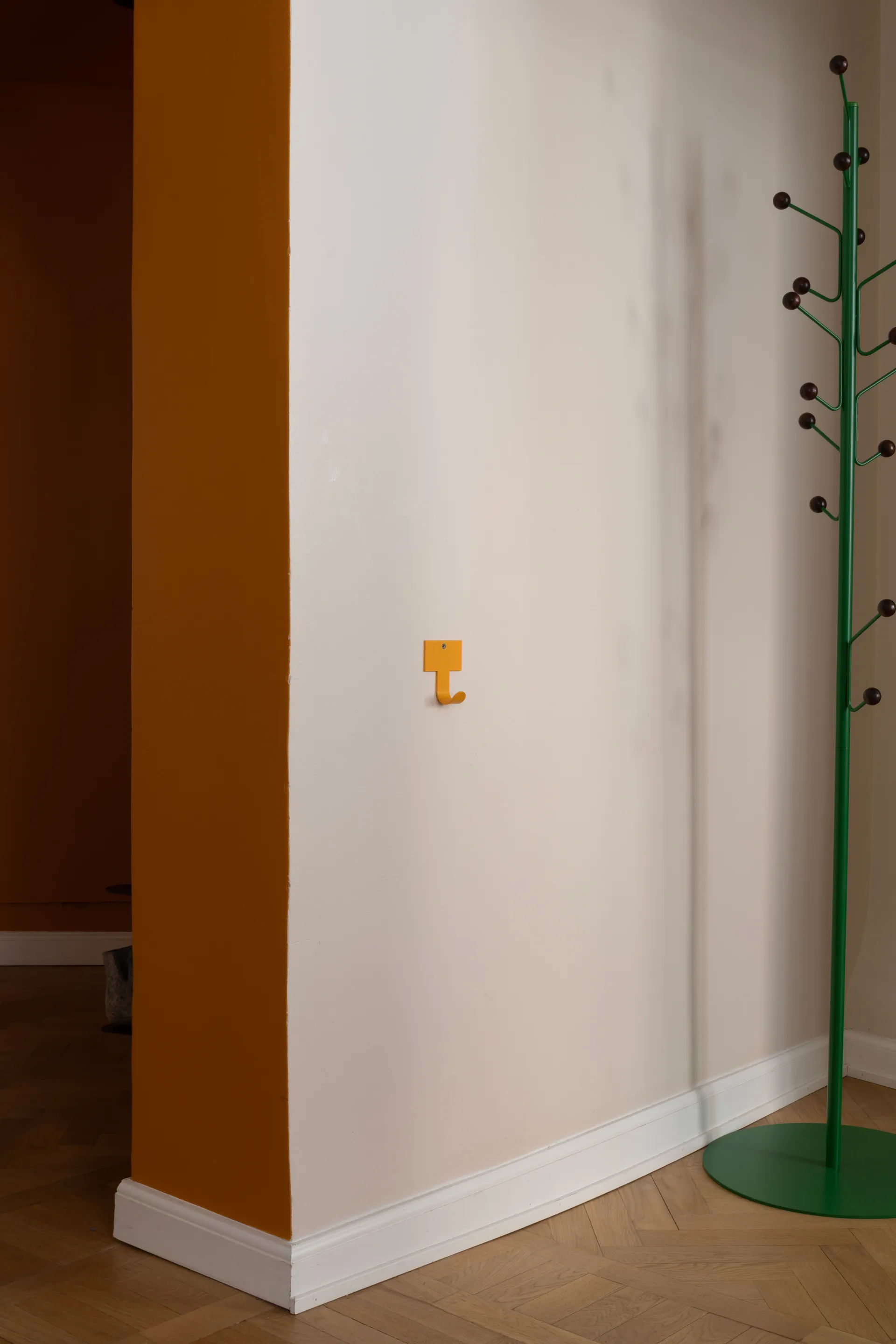 Appendiabiti Bill Floor, Verde-marrone scuro Maze