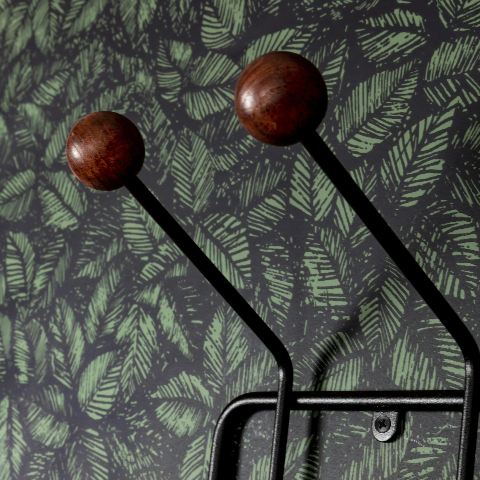 Appendiabiti Bill XS, nero-marrone scuro Maze