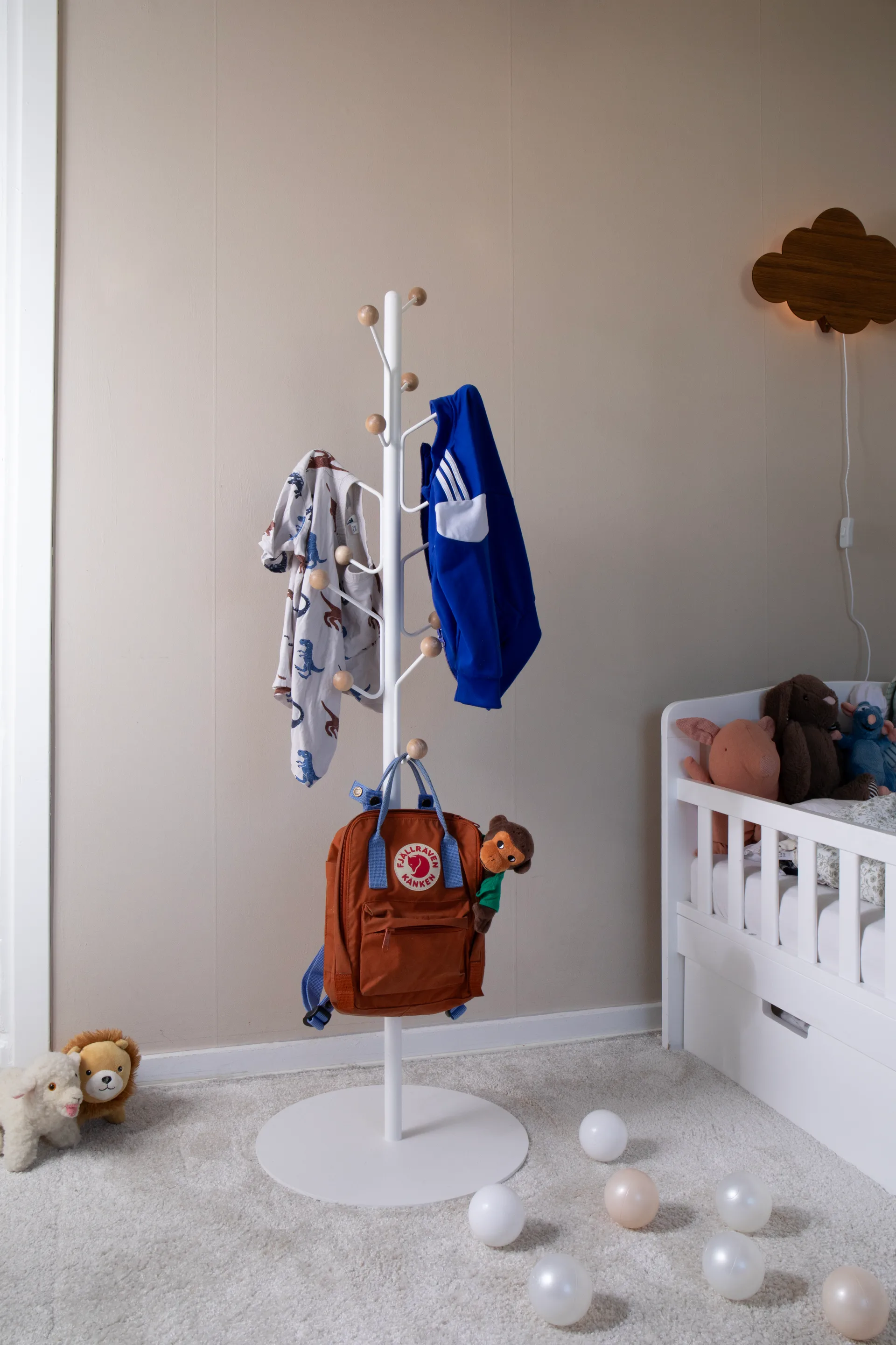 Appendiabiti da terra Bill junior, Bianco Maze