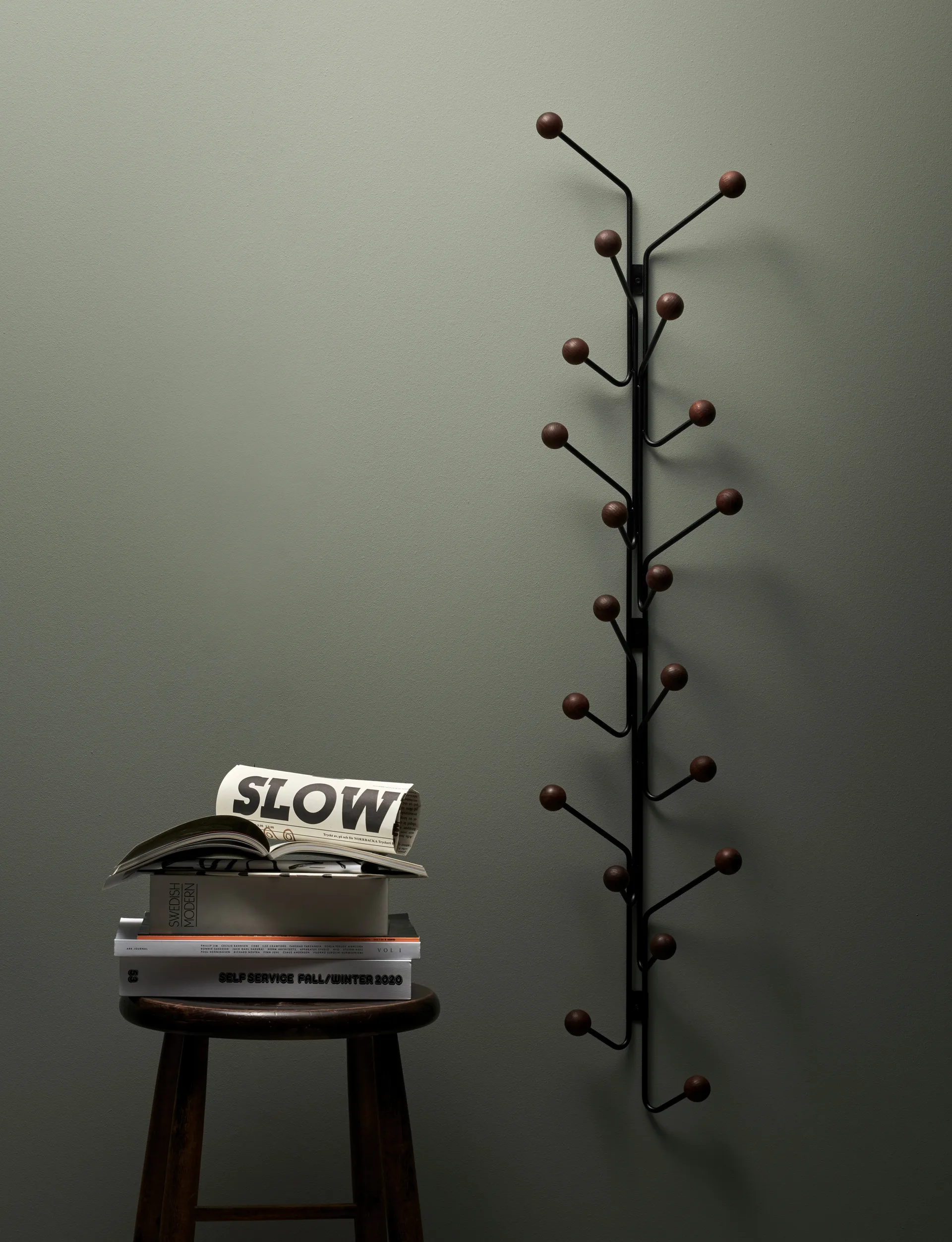 Appendiabiti verticale Bill S, Nero-marrone scuro Maze