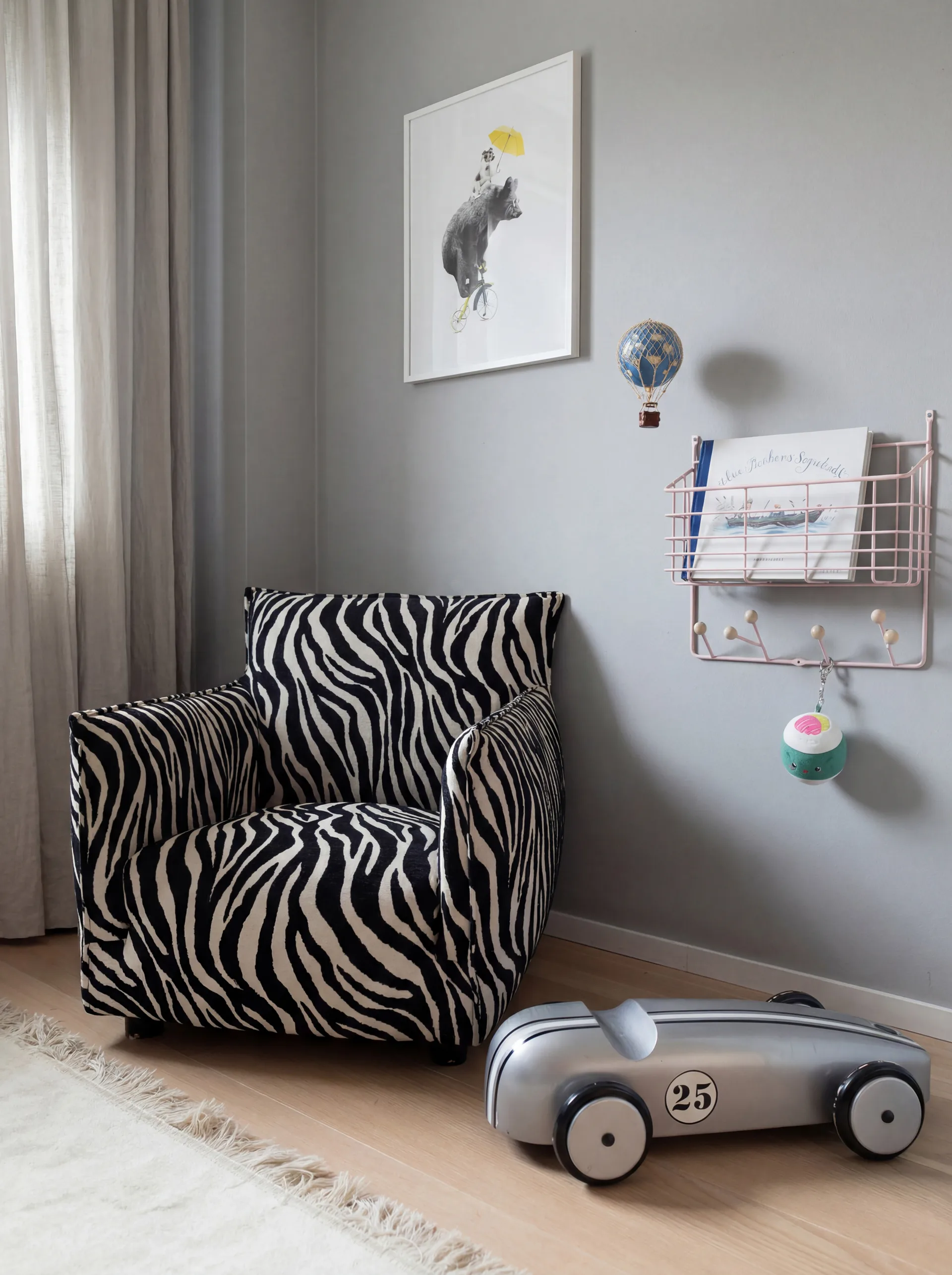 Mensola Mitten junior, Rosa pallido, 38,6×35,2×8,6 cm Maze