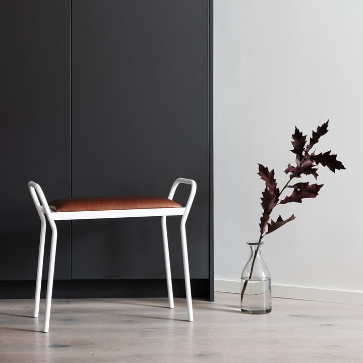 Sgabello Around, Bianco con cuoio vintage color cognac Maze