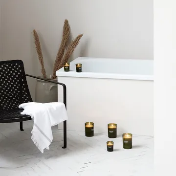 Candela profumata vetro verde Meraki 12 ore  - earthbound - Meraki
