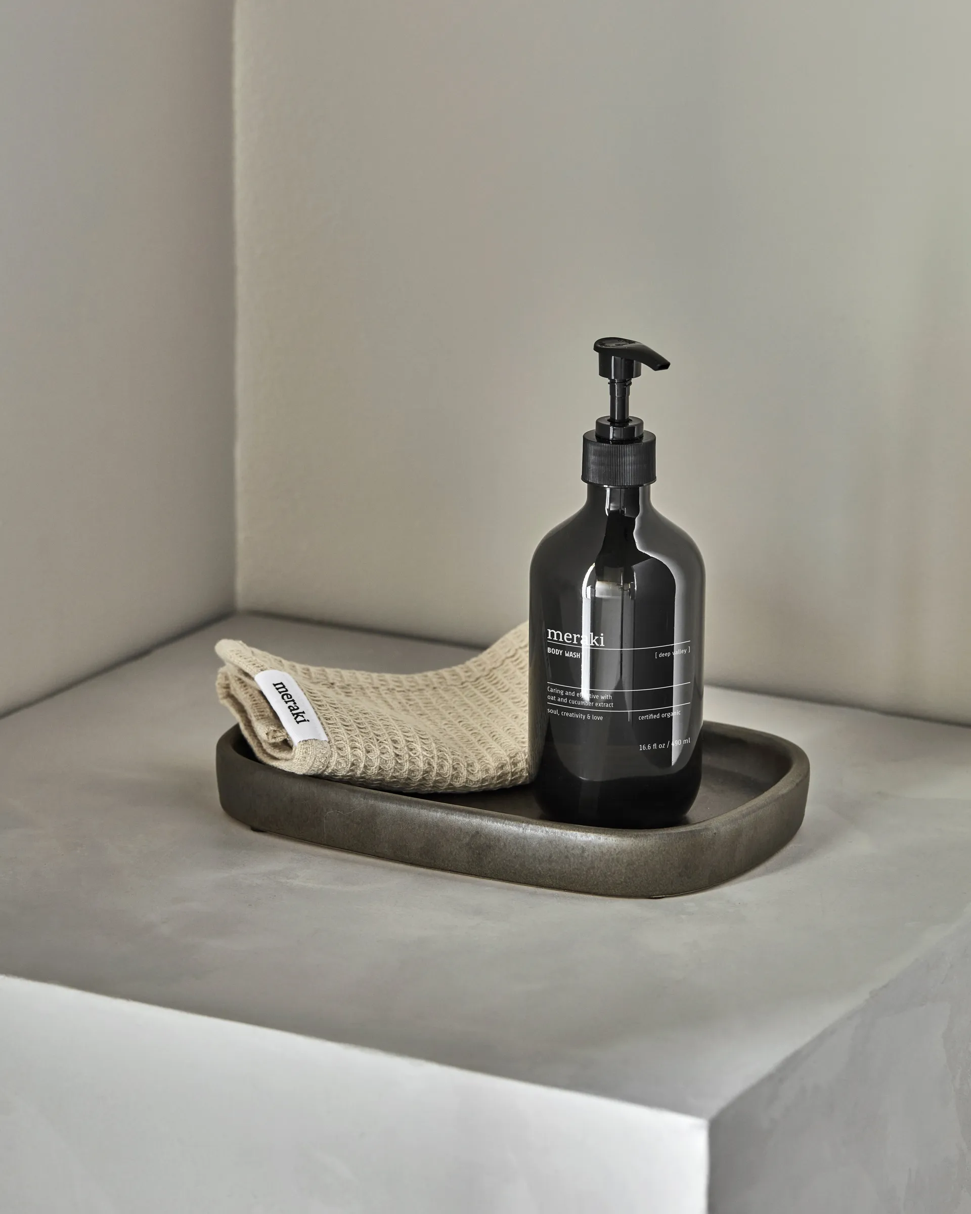 Vassoio Datura, Grigio scuro Meraki