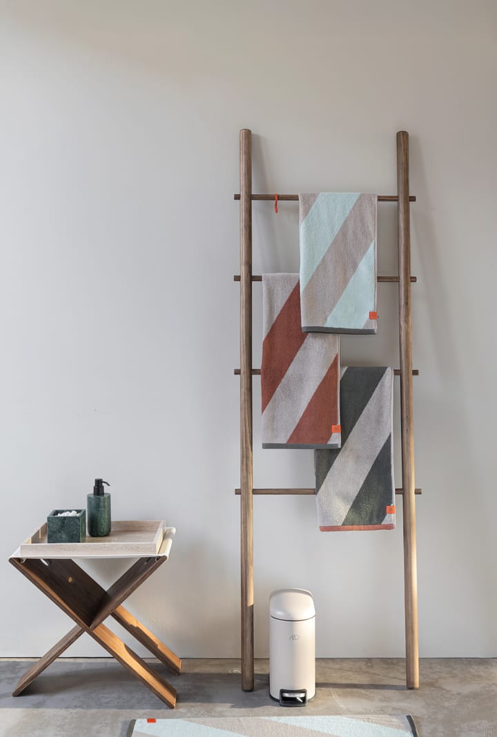 Asciugamano Diagonal, Menta, 70x133 cm Mette Ditmer