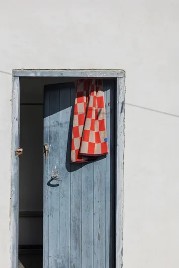 Asciugamano Retro - Arancione scuro, 50x90 cm - Mette Ditmer