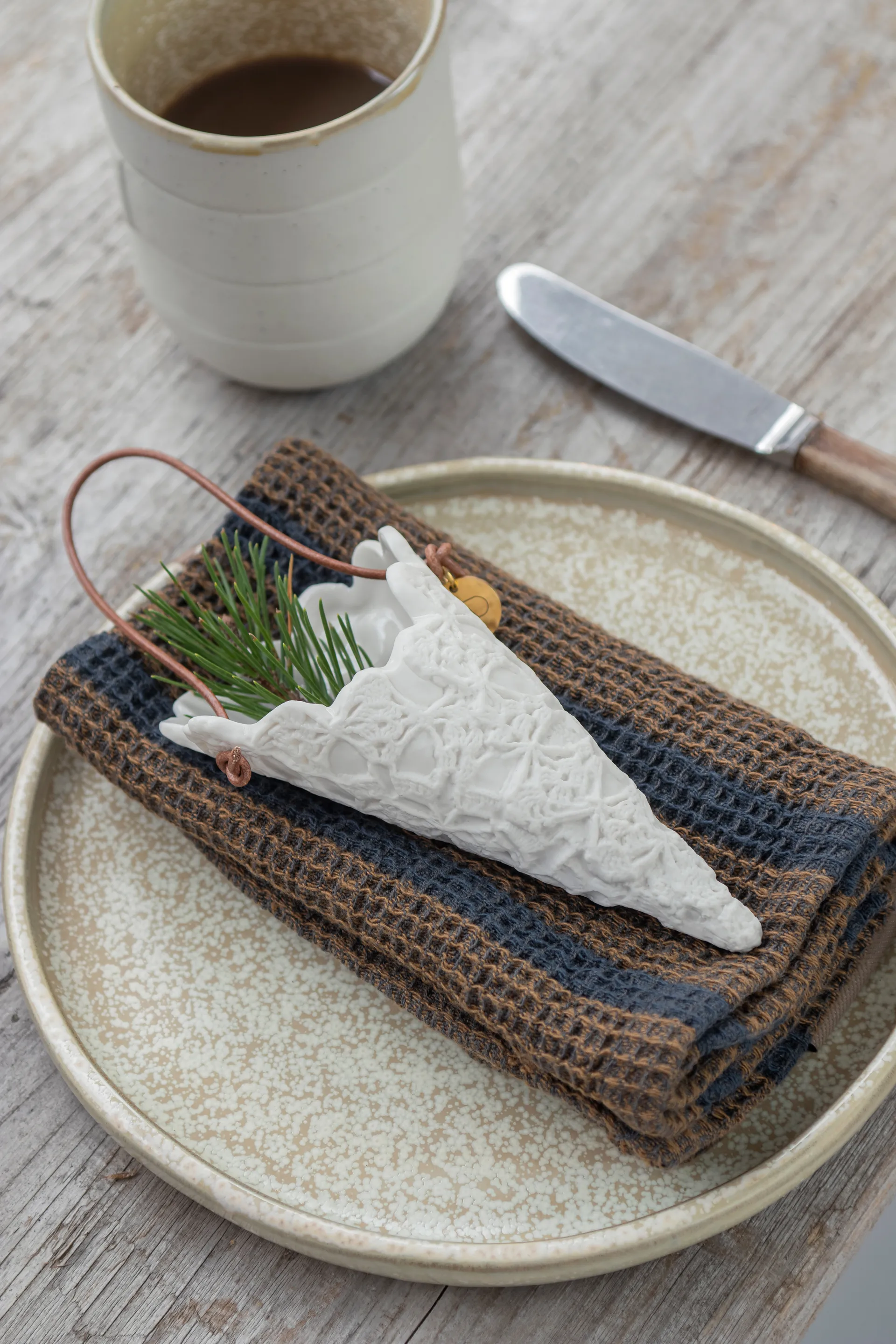 Cono di Natale Lace, confezione da 2, Bianco sporco Mette Ditmer