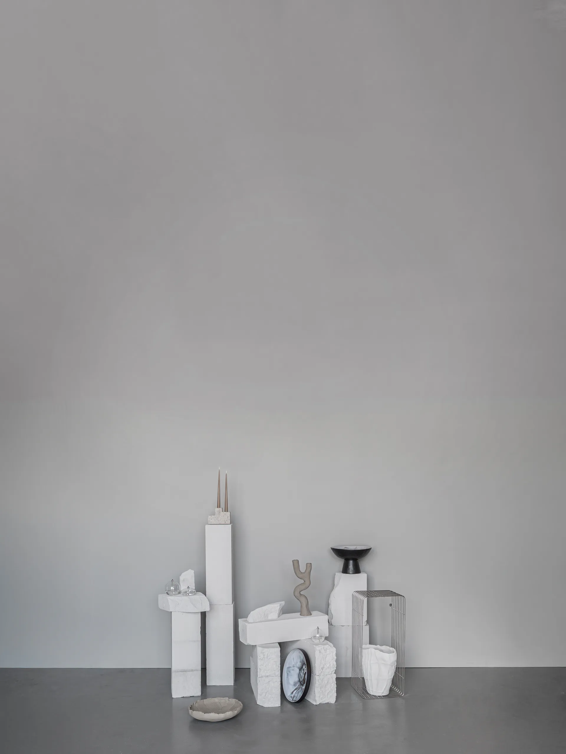 Coppa su piede By Hand Ø31,5x20 cm, Off-white Mette Ditmer