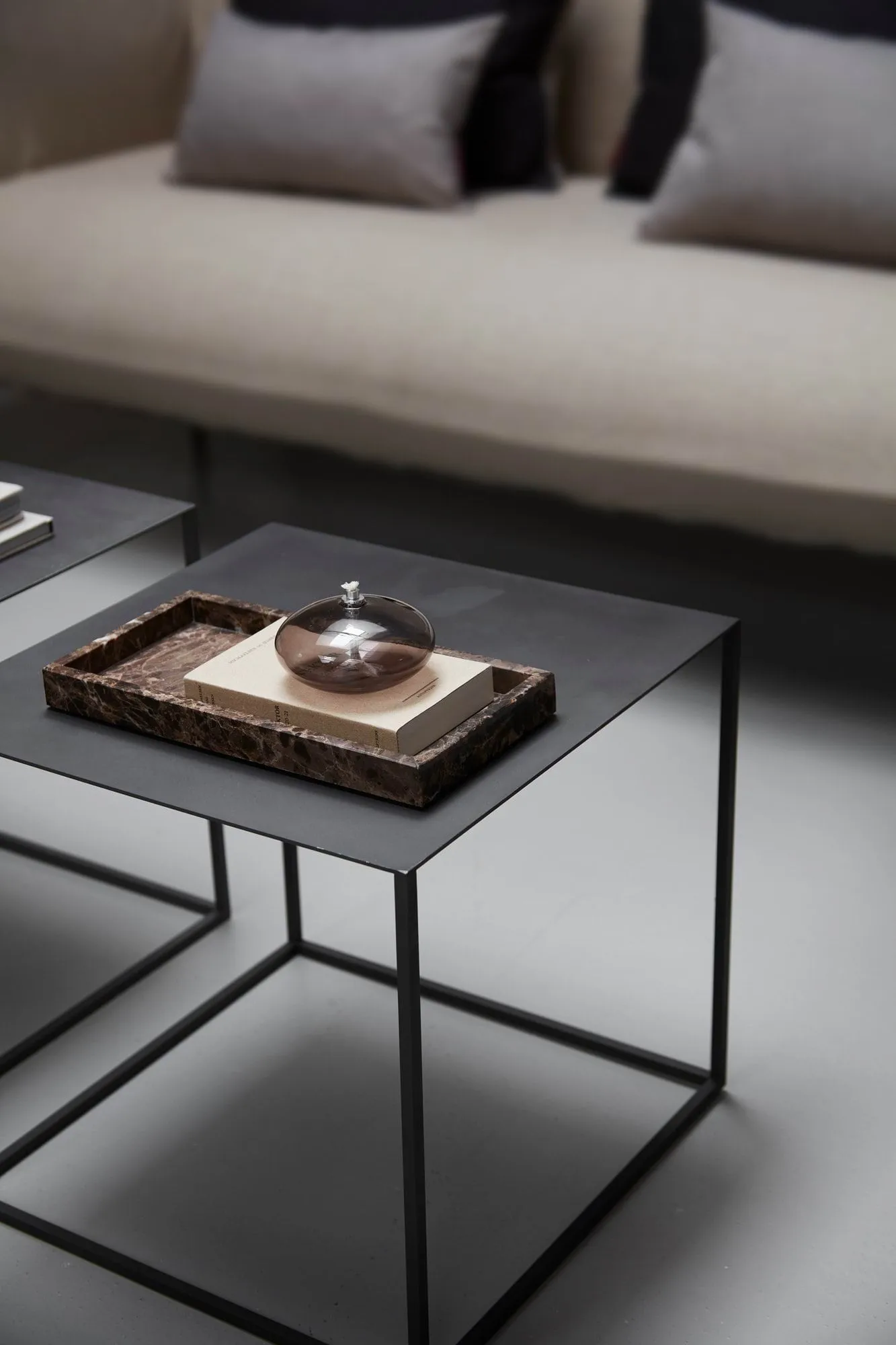 Cubic tavolino laterale, Nero, 43x43x40 cm Mette Ditmer