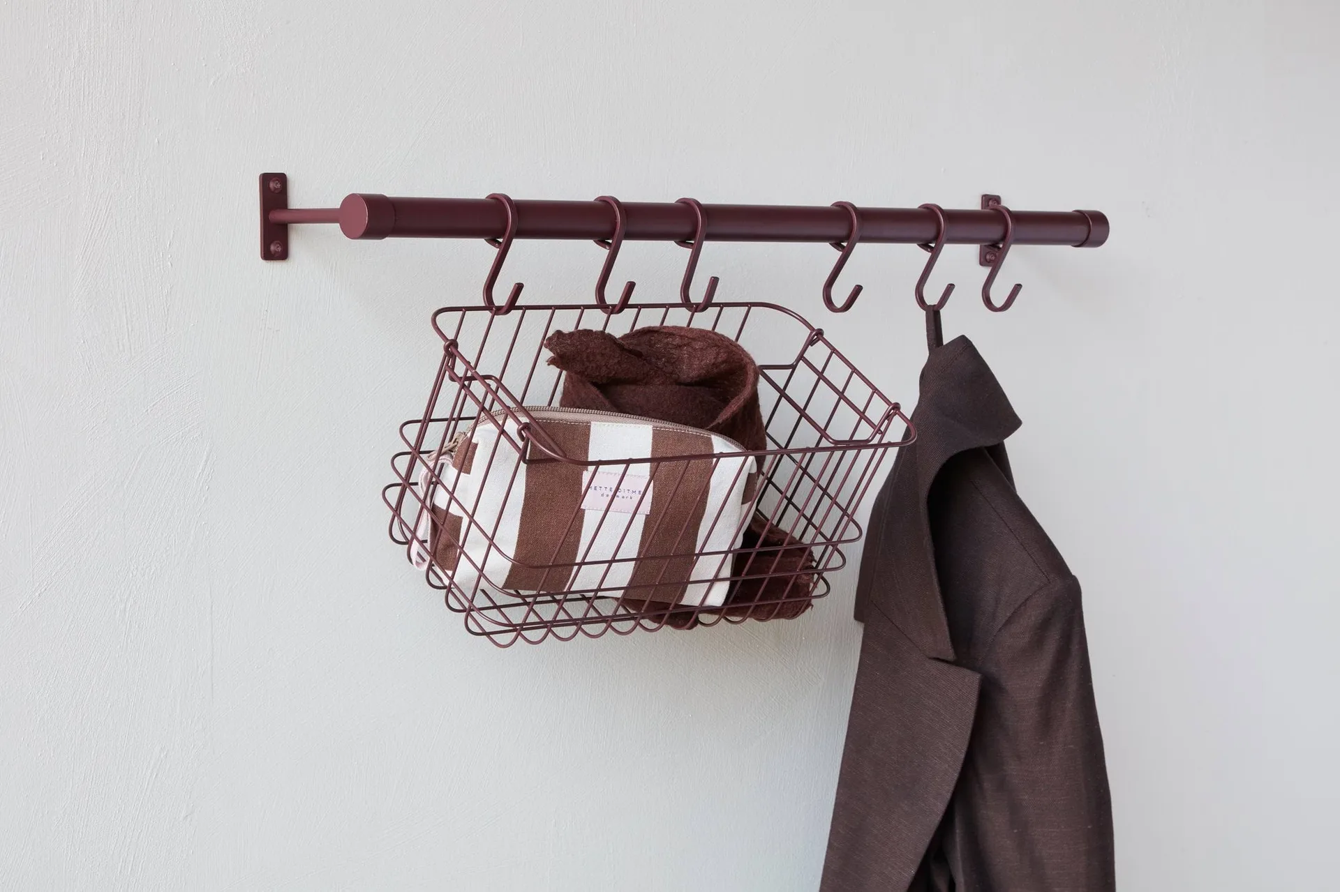 Hang-it appendiabiti, Rosso, 11x70x5,5 cm Mette Ditmer