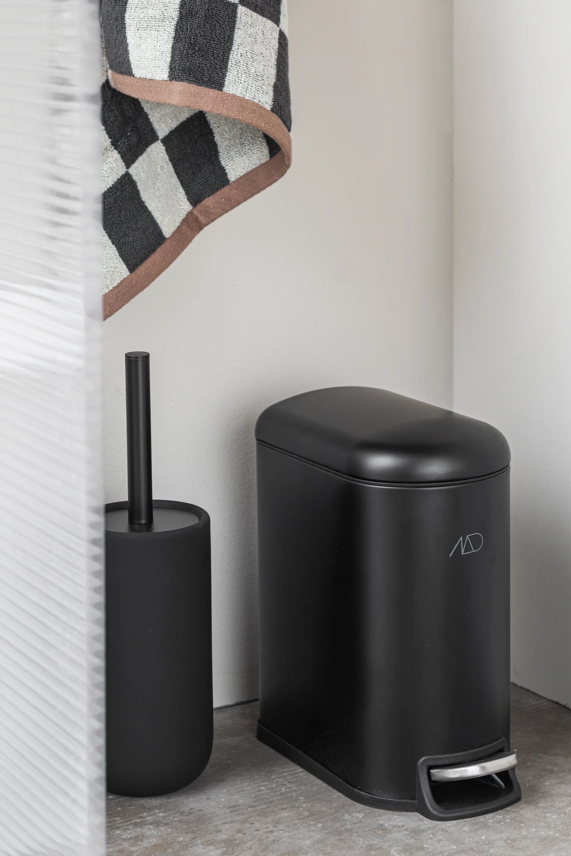 Pattumiera con pedale Mini-Walther 5 L, Nero Mette Ditmer