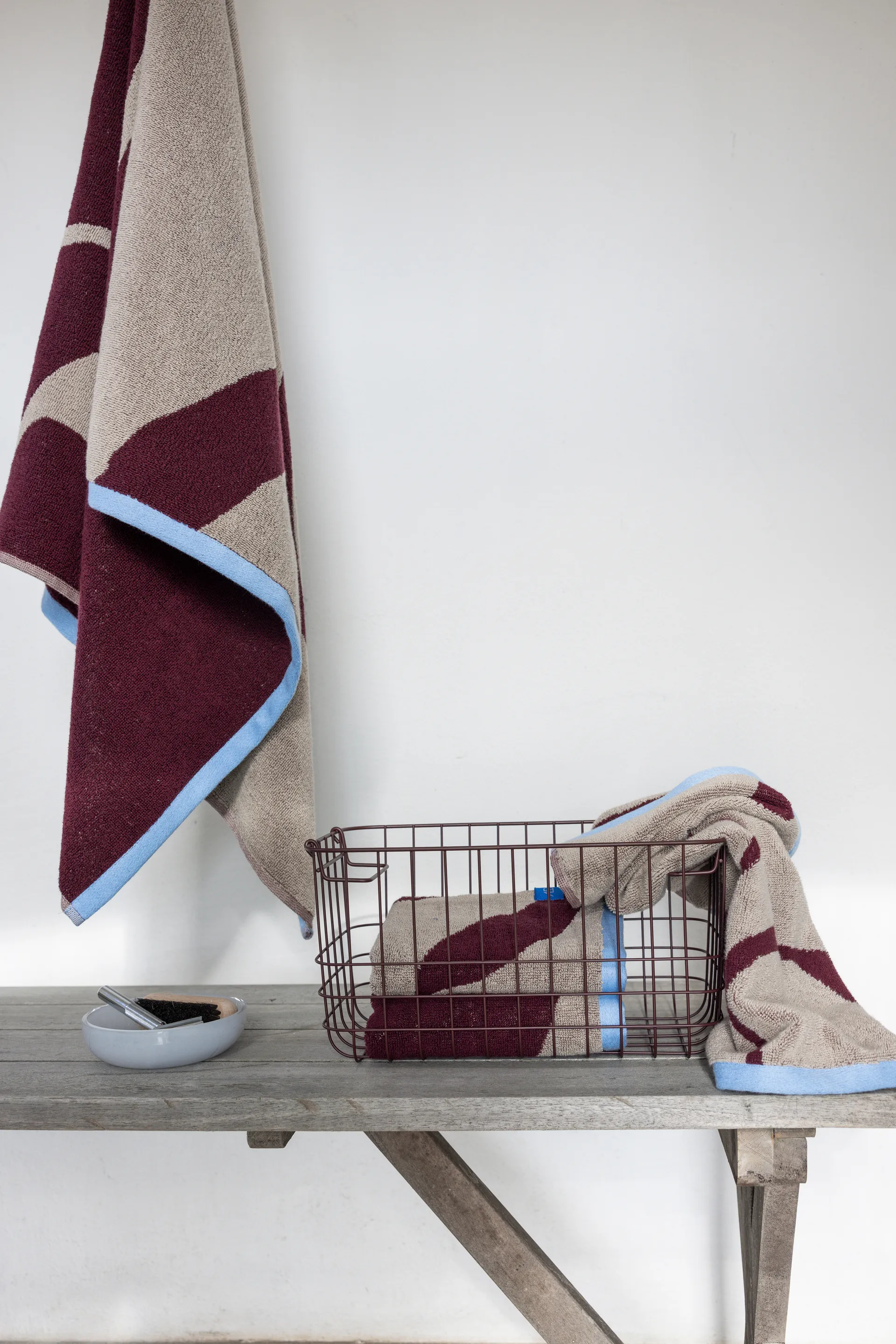 Telo doccia Nova Arte 70x133 cm, Wine-sand Mette Ditmer