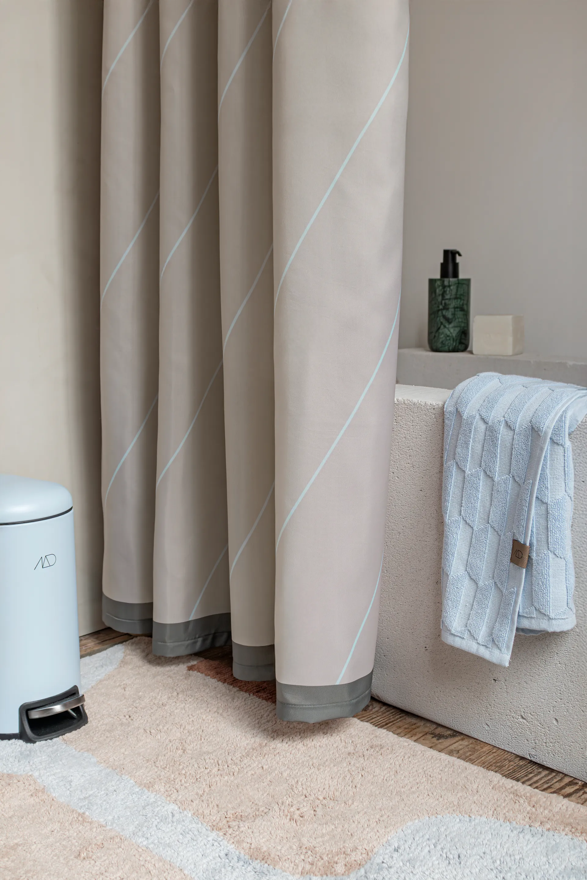 Tenda da doccia Subtle 150x200 cm, Menta Mette Ditmer