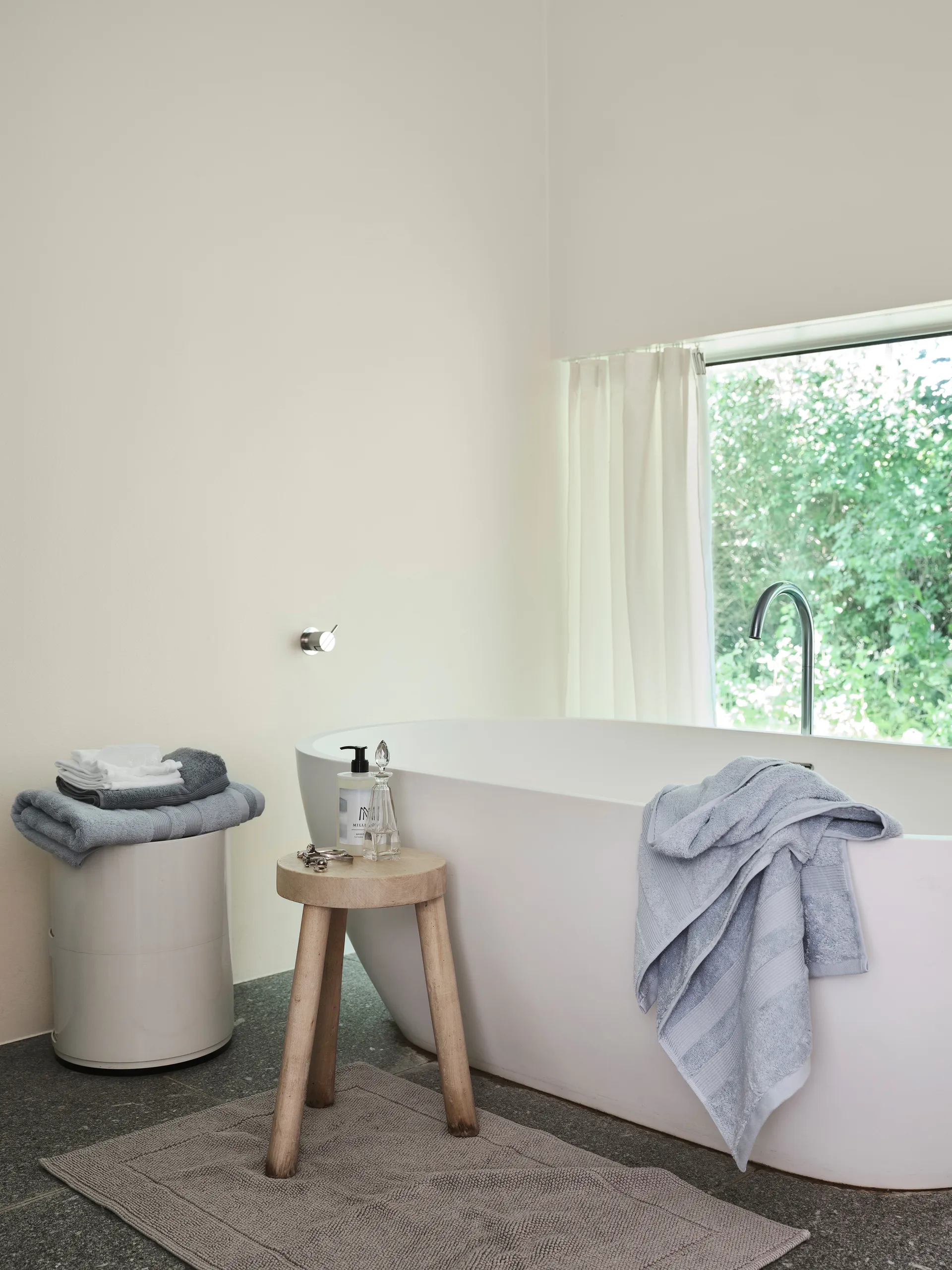 Asciugamano Fontana EKO, Blu ghiaccio, 50x70 cm Mille Notti