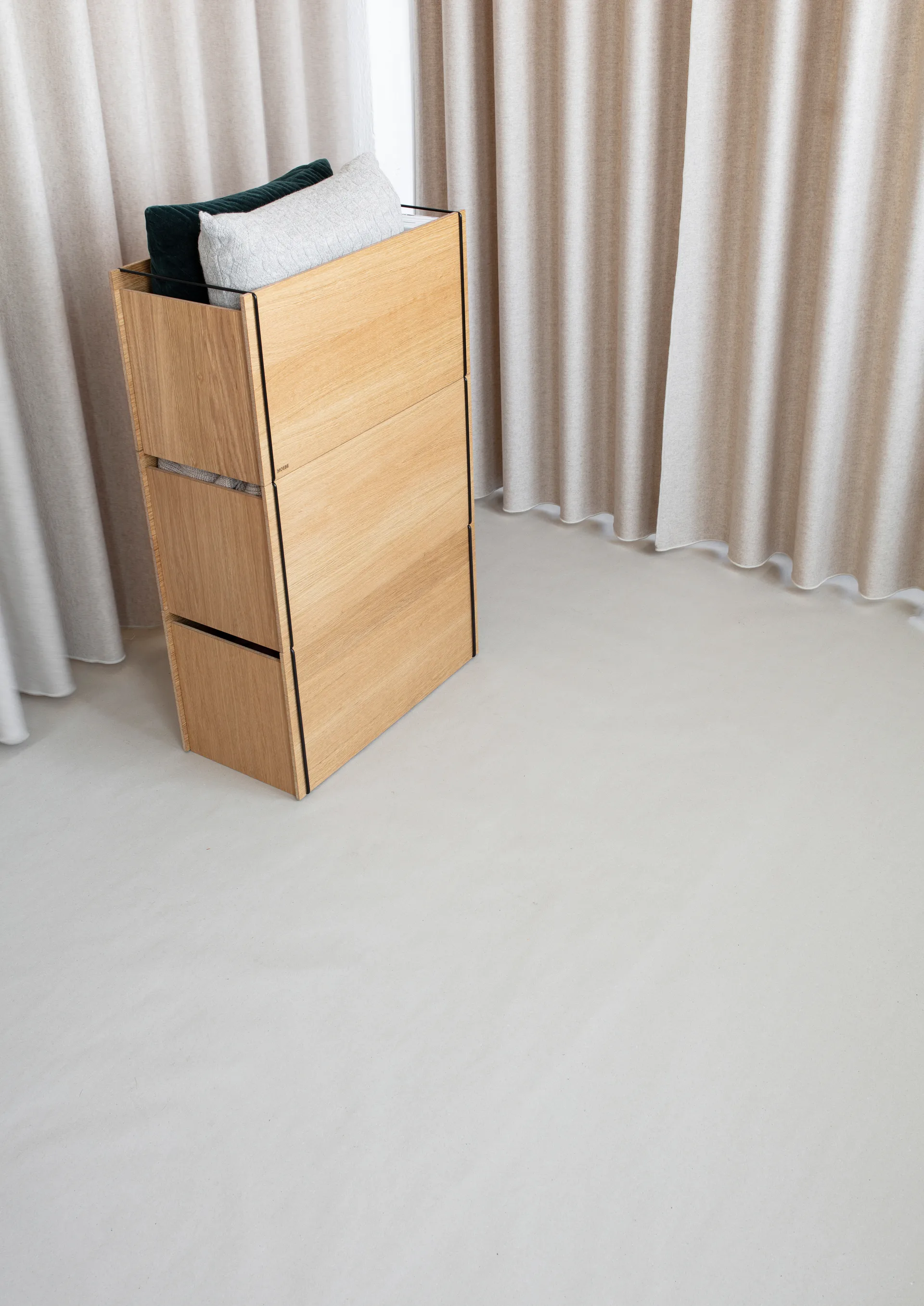 Cassetta portaoggetti in rovere 33x60 cm, Wood, black MOEBE