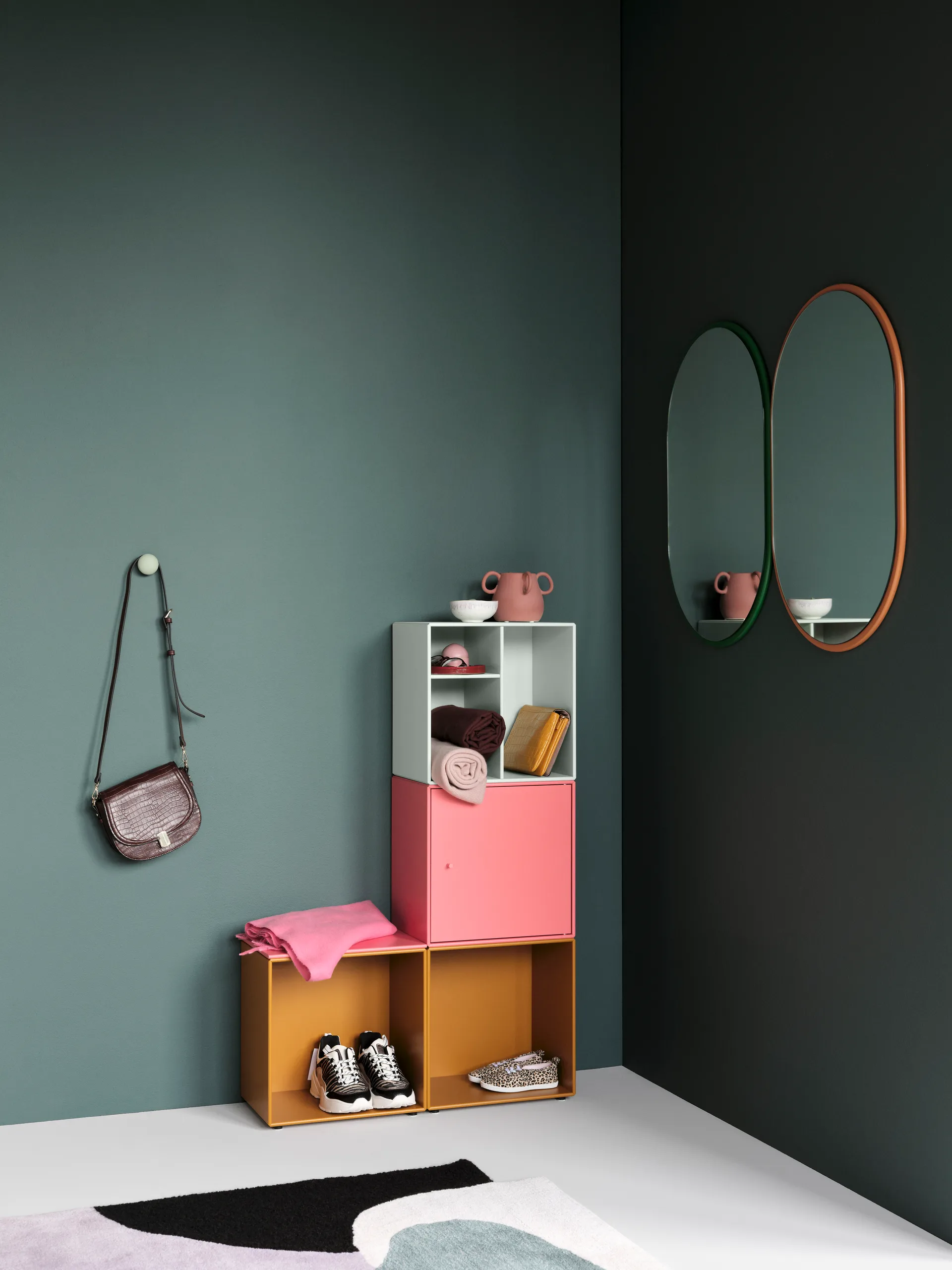 Mensola Montana Mini 1001 35x35 cm, Amber Montana