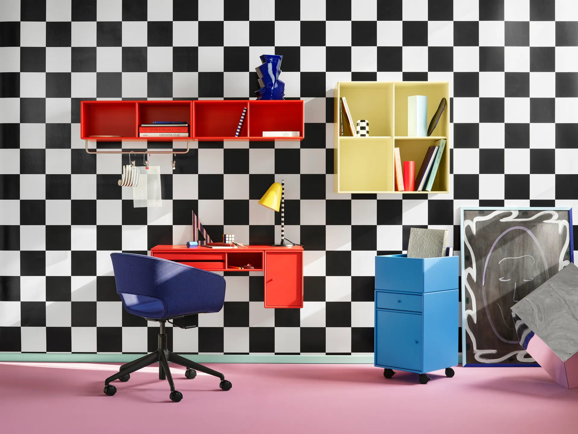 Mensola SHOW, 69,6x69,6 cm, zoccolo di 7 cm, Camomile 159 Montana