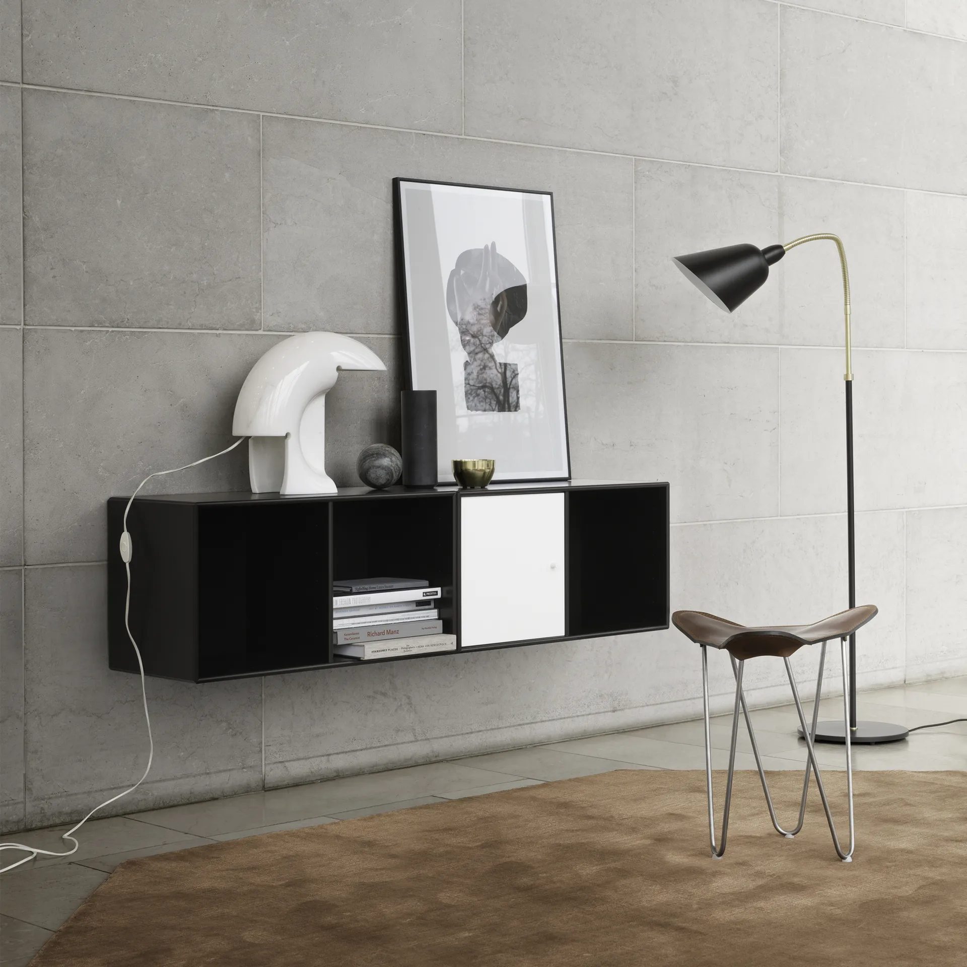 Scaffalatura modulare da parete Line, 1 anta, New white 101 Montana