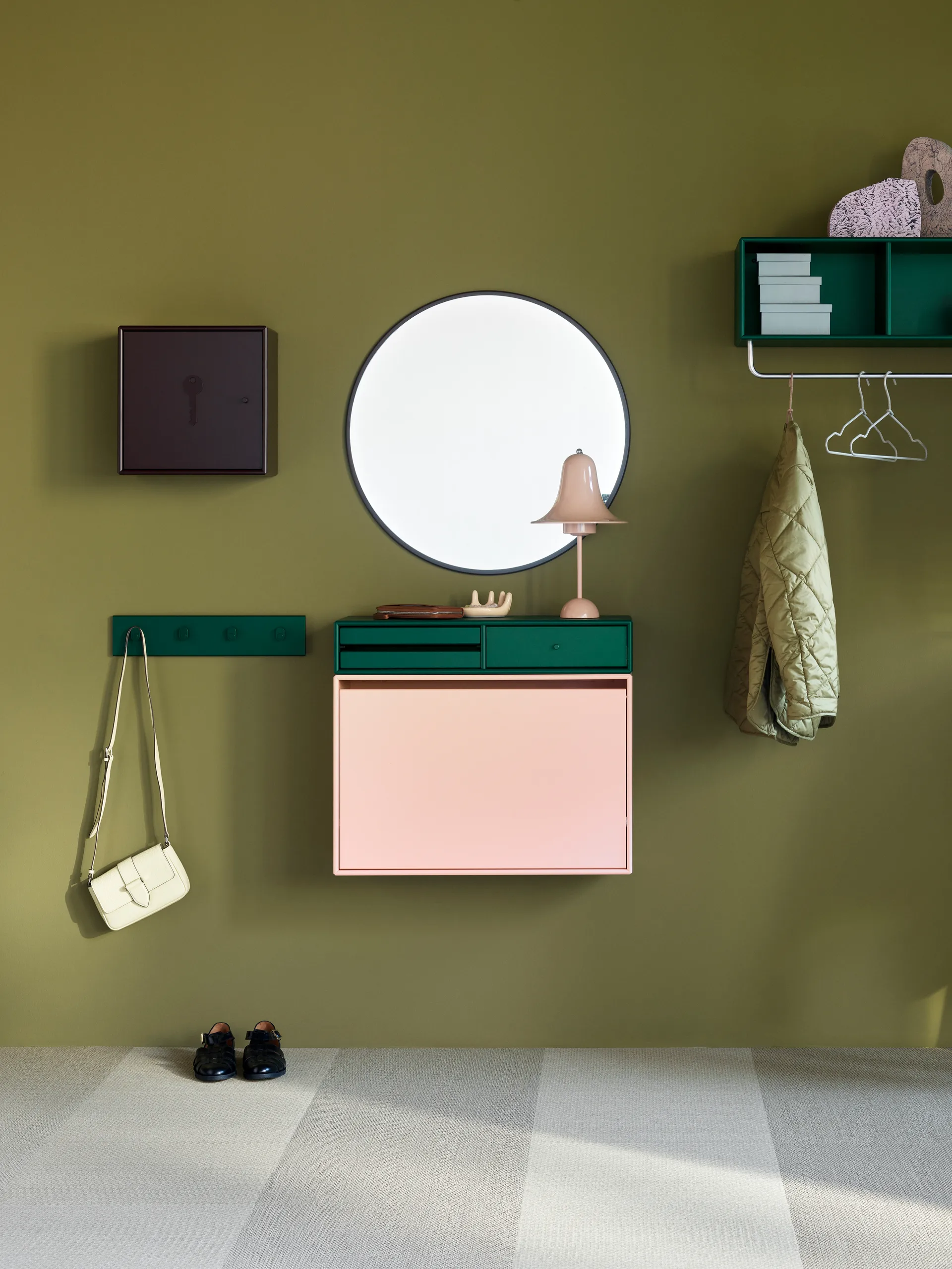 Specchio Around Ø69.6 cm, Balsamic Montana