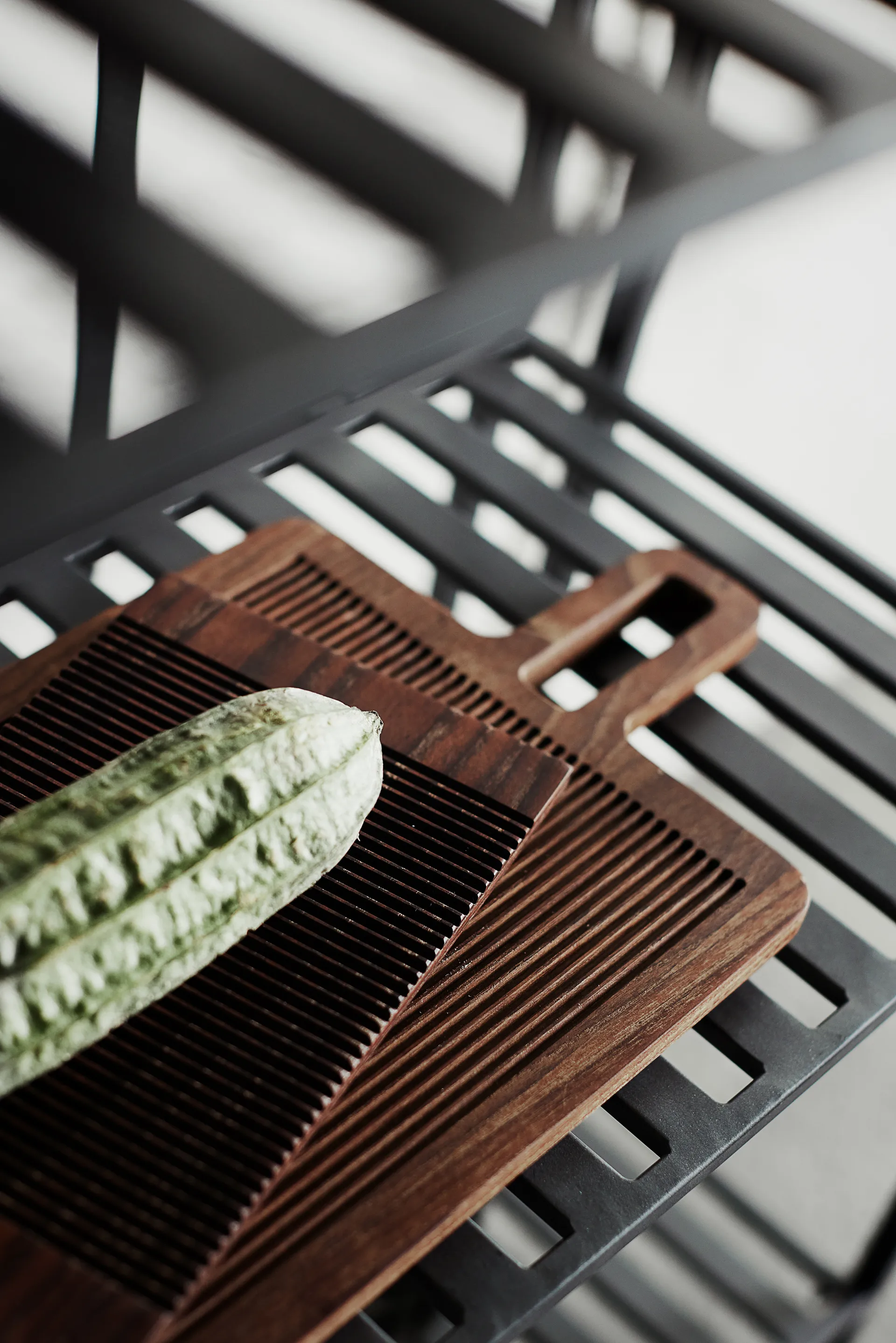 Mensola Manhattan High 65,5x33x111 cm, Black MUUBS