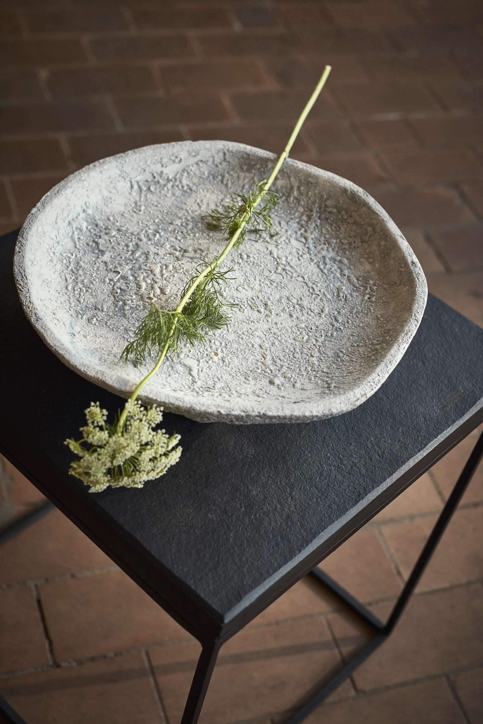 Vassoio Luna, Grigio, Ø34x8 cm MUUBS