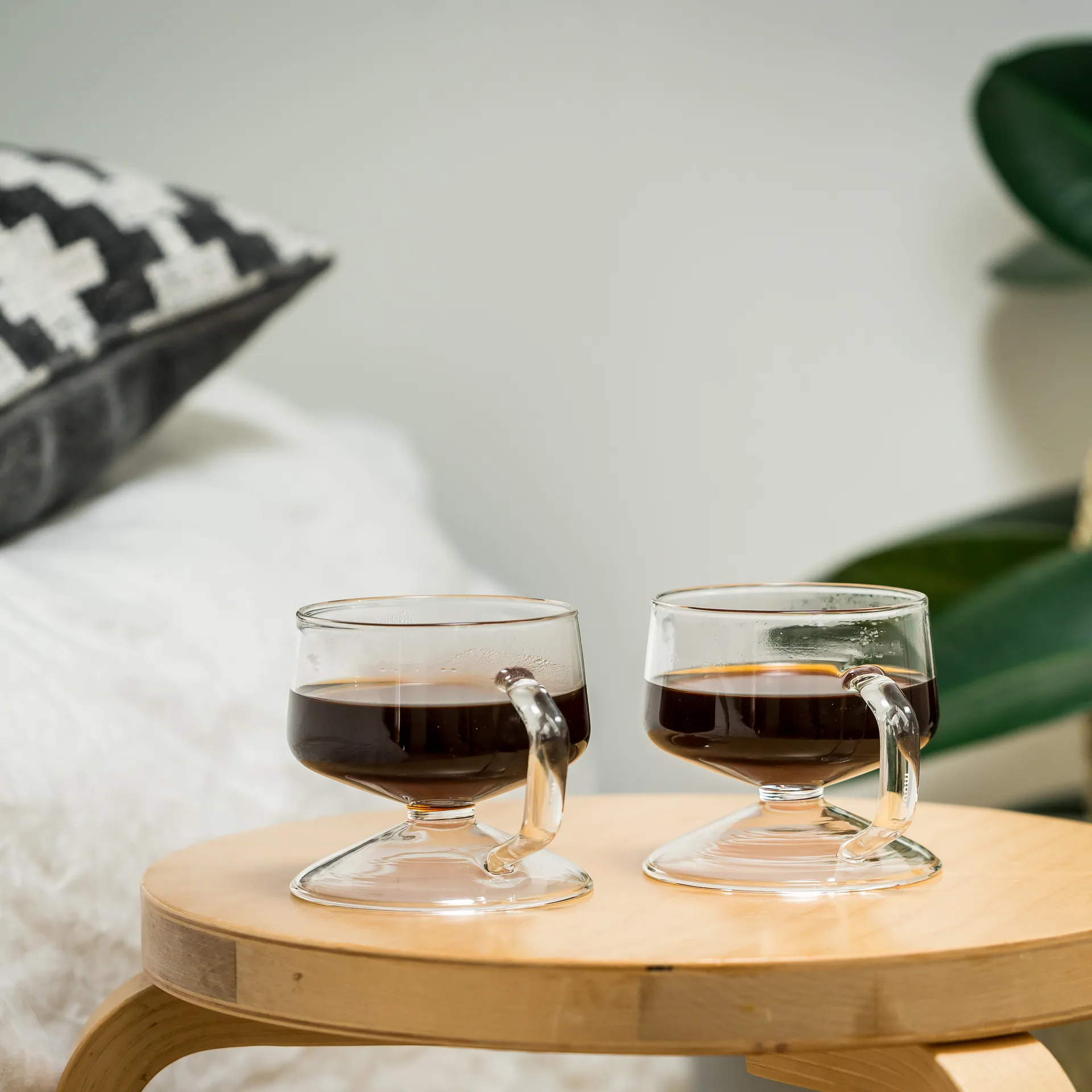 Bicchieri per bevande calde Olo 30 cl confezione da 2, trasparente Muurla