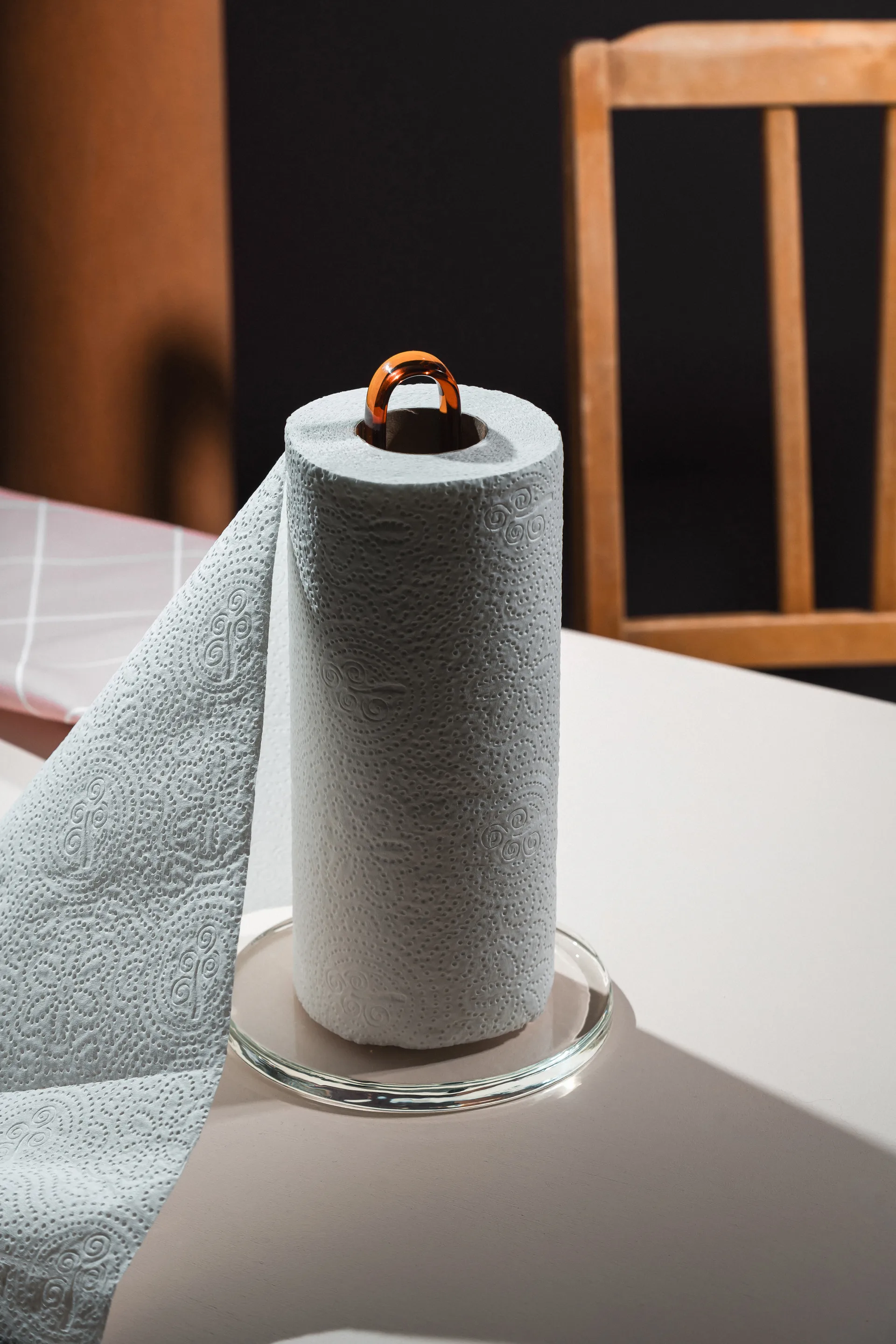 Portarotolo Loop 26 cm, Klar-ambra Muurla