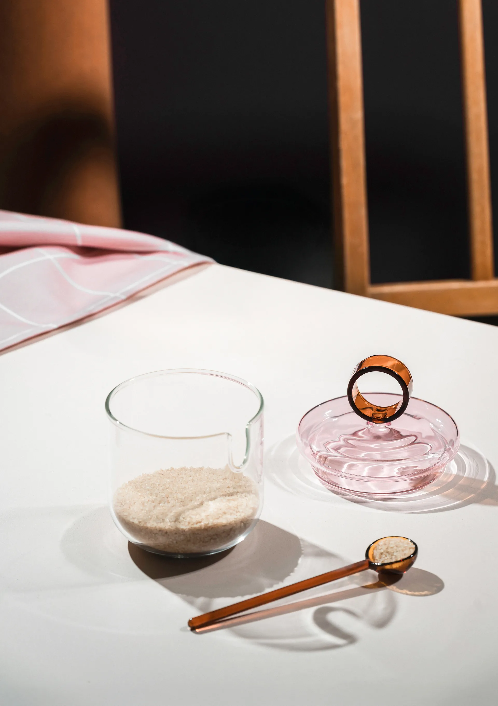 Zuccheriera Loop con cucchiaino Ø14 cm, Klar-pink-amber Muurla