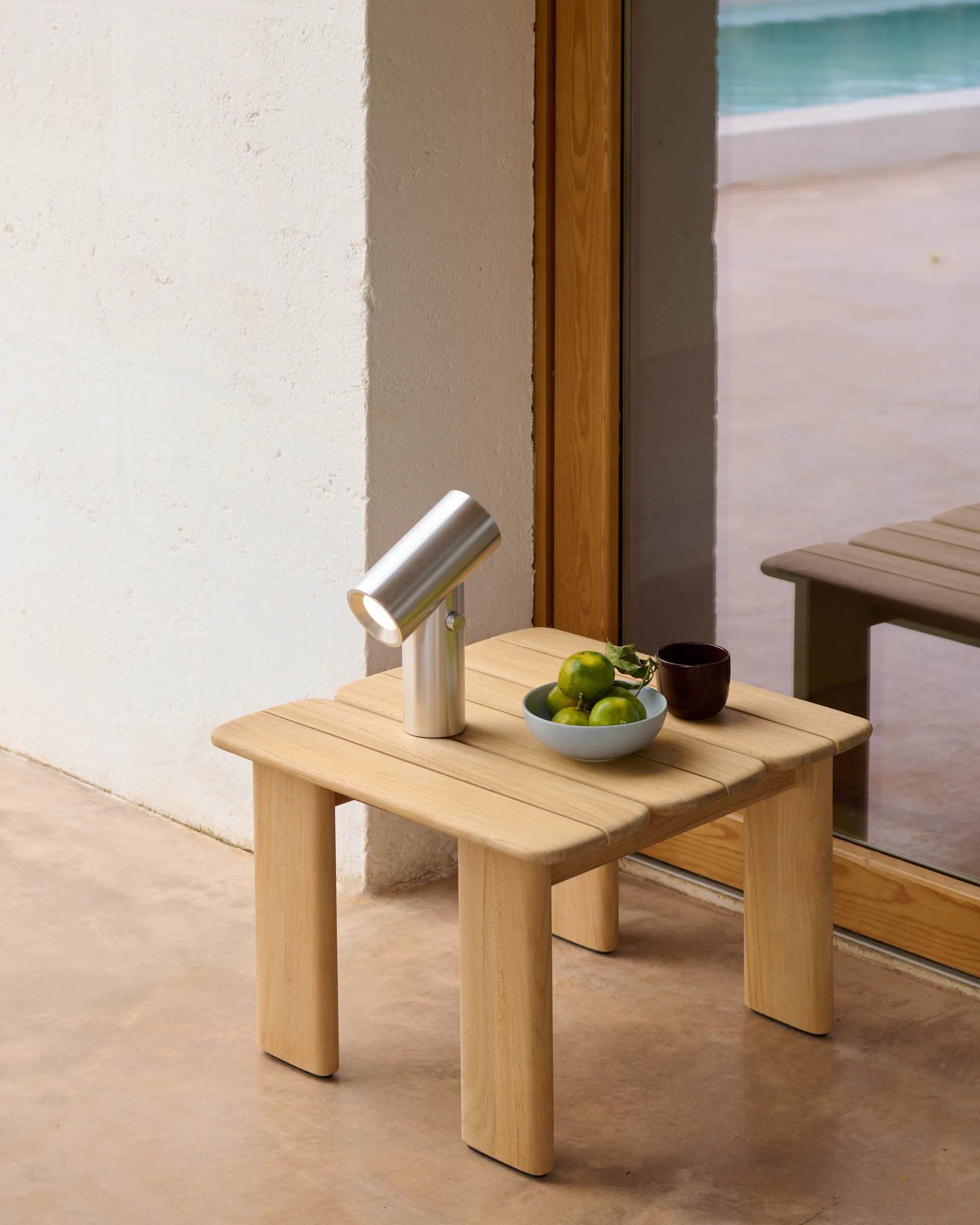 Assemble tavolino da salotto, Teak, 55x55 cm Muuto