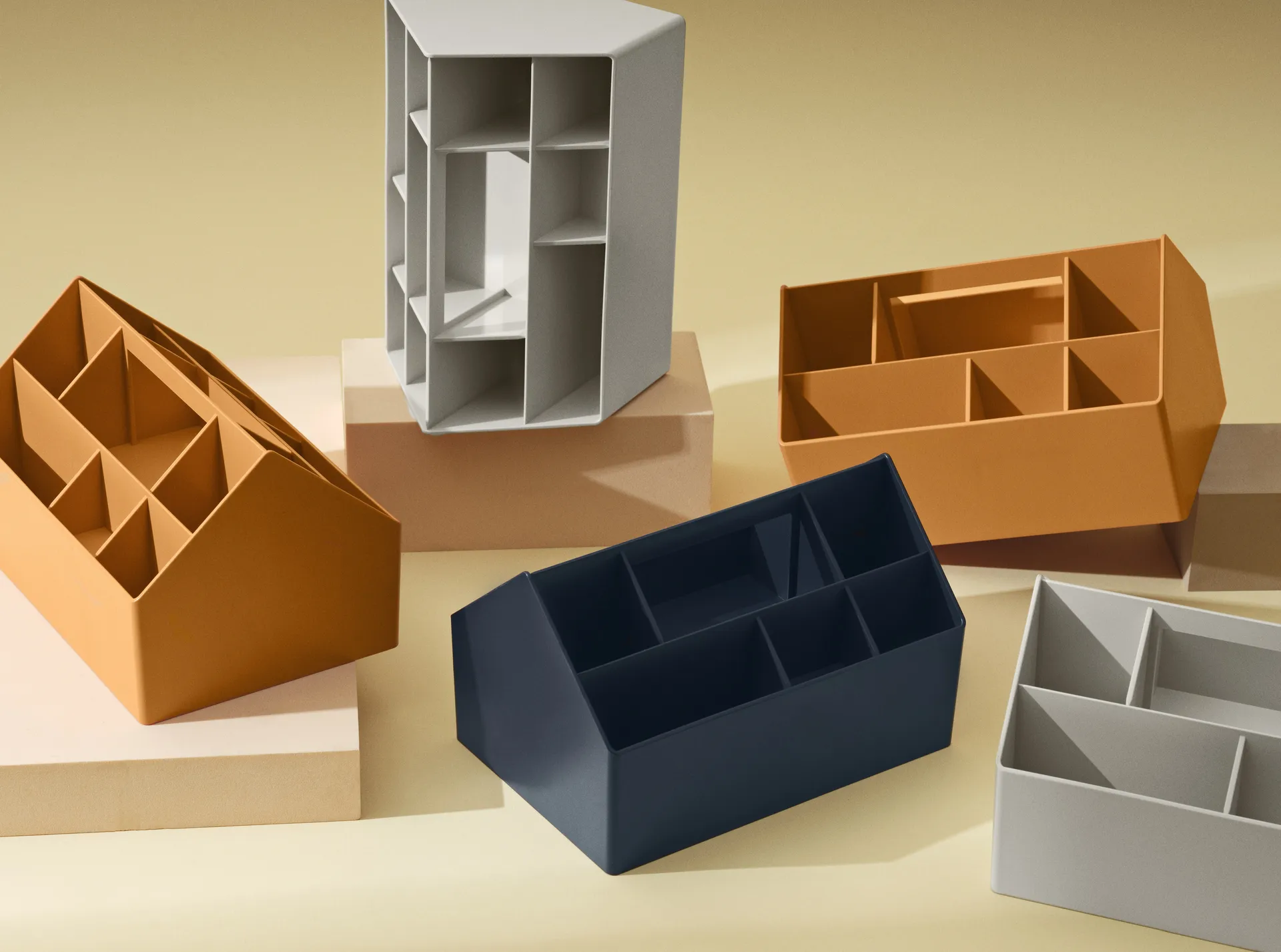 Cassetta degli attrezzi Sketch, blu notte Muuto