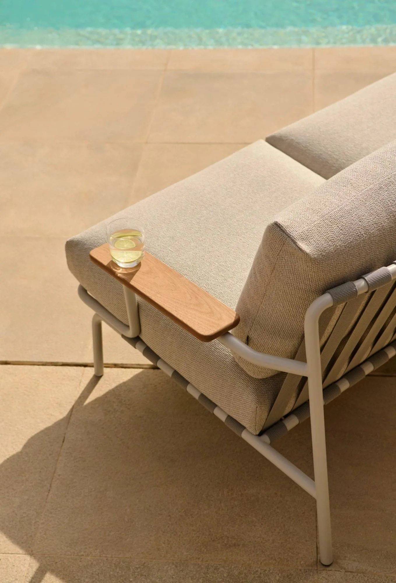 Divano a 2 posti Settle, Laze 1 Grey Muuto
