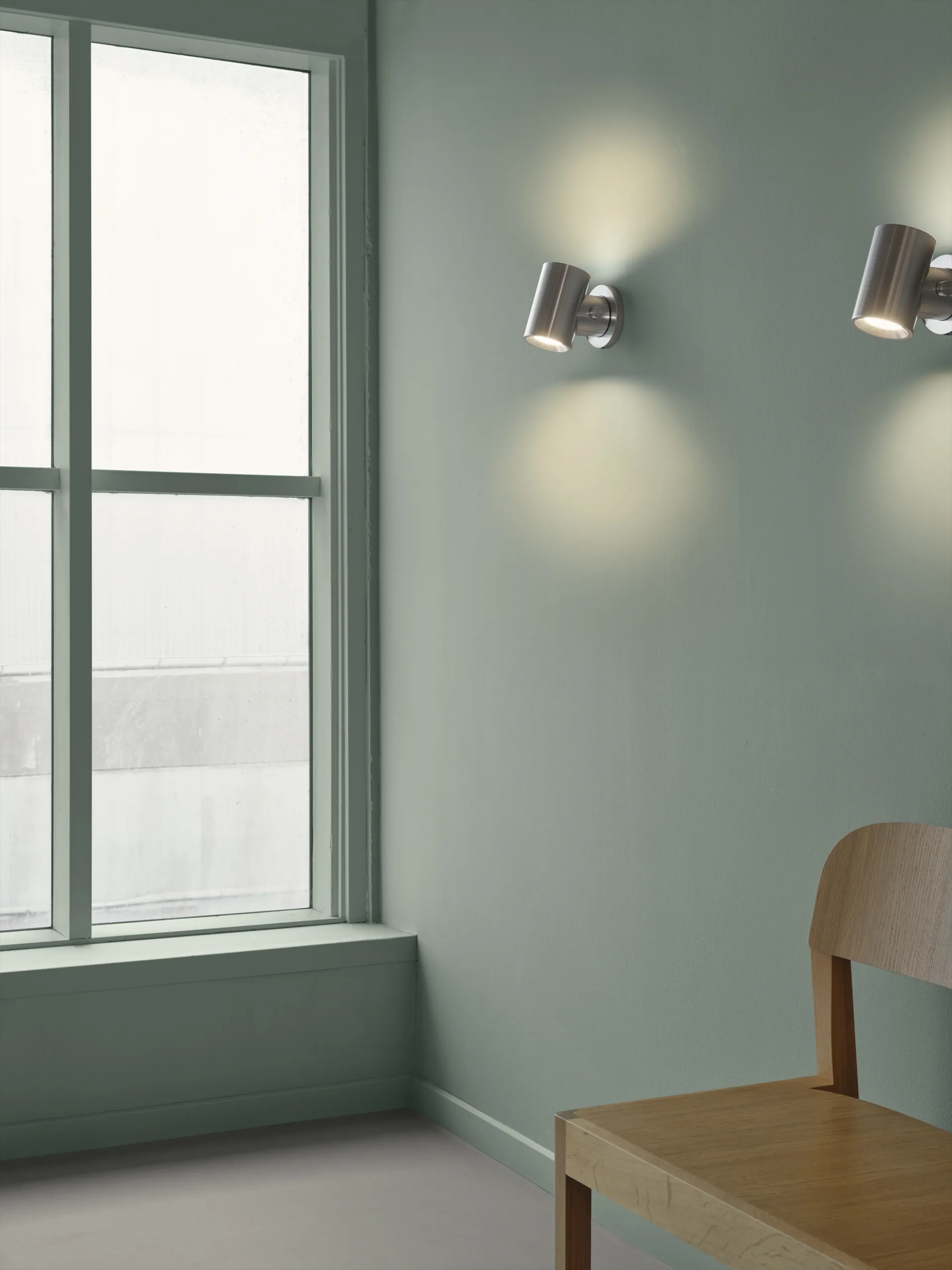 Lampada da parete Beam, Alluminio lucidato Muuto