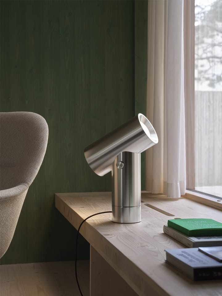Lampada da tavolo Beam 45,4 cm, Alluminio lucidato Muuto