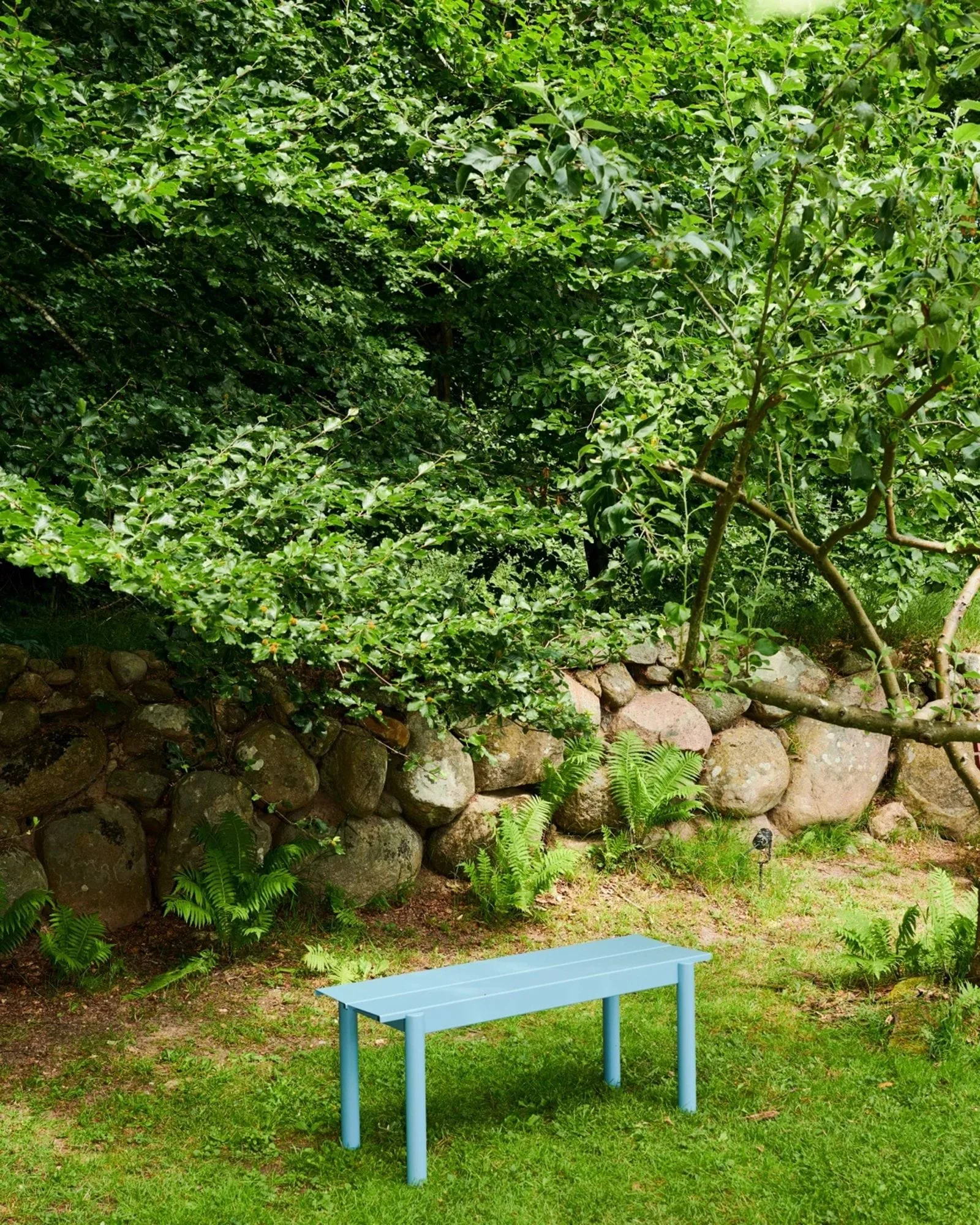 Panchina Linear Steel 110x34 cm, Pale blue Muuto