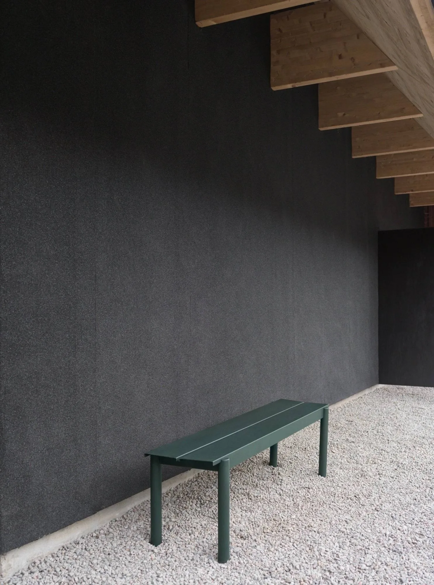 Panchina Linear Steel 170x34 cm, Dark green Muuto