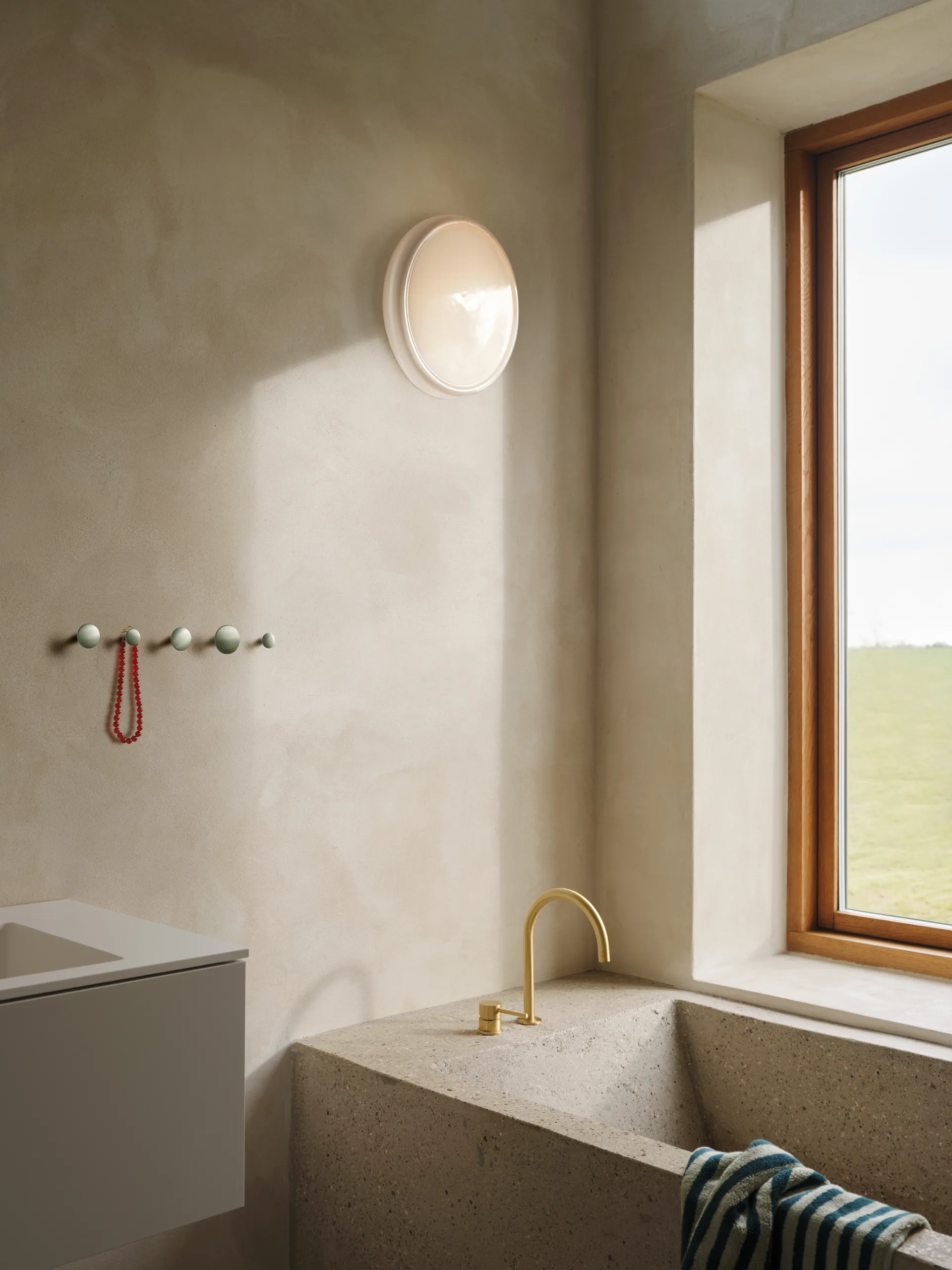 Plafoniera Looped IP44, Bianco Muuto