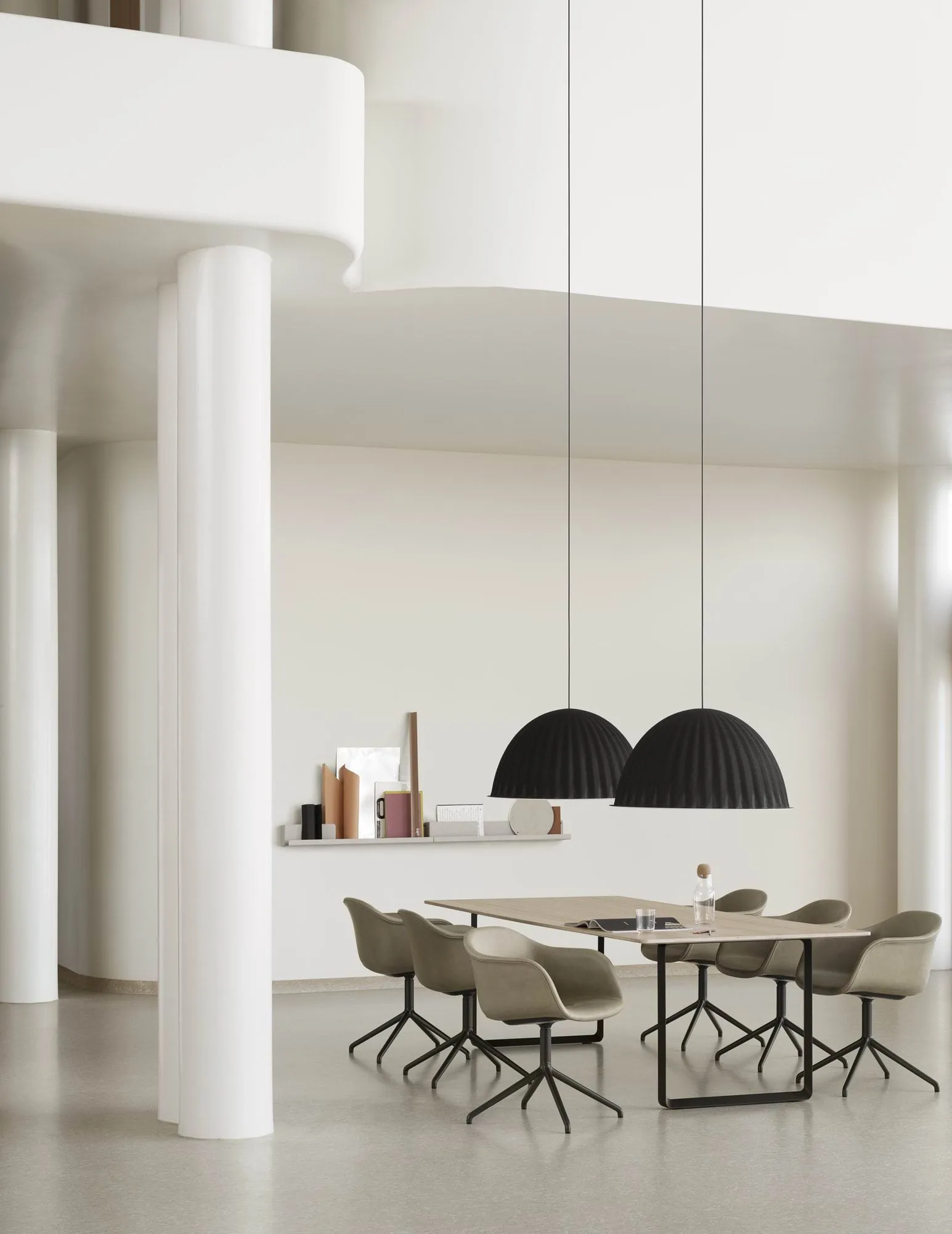 Plafoniera Under The Bell Ø 55 Cm, Blue grey Muuto