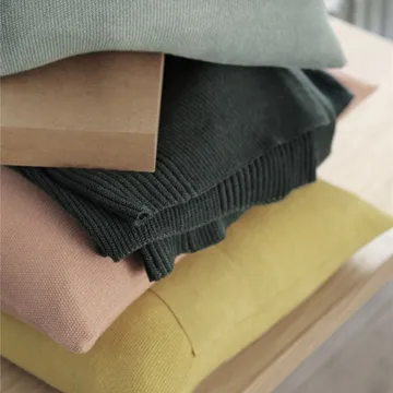 Plaid in lana Rhythm 130x160 cm - Verde scuro - Muuto