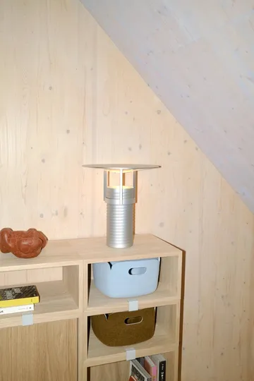 Scaffalatura Stacked 2.0 con piastra posteriore, media - rovere - Muuto
