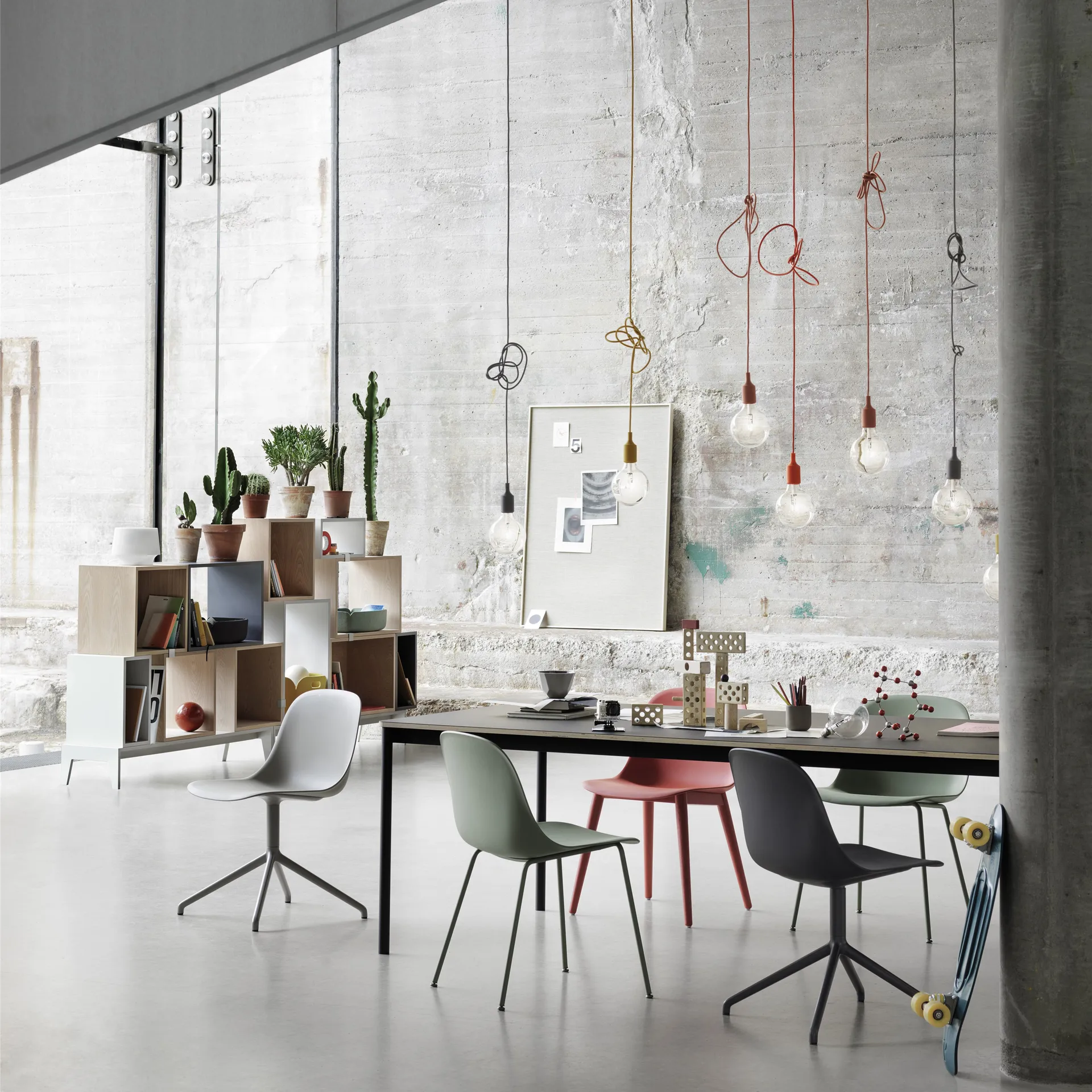 Sedia Fiber, Dusty green (plastica) Muuto