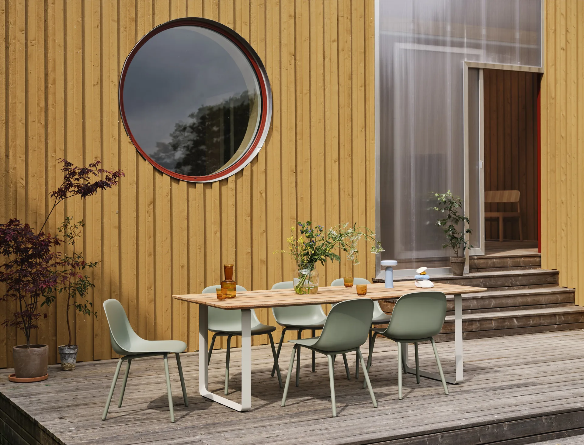 Sedia Fiber Outdoor con gambe in acciaio, Dusty green Muuto