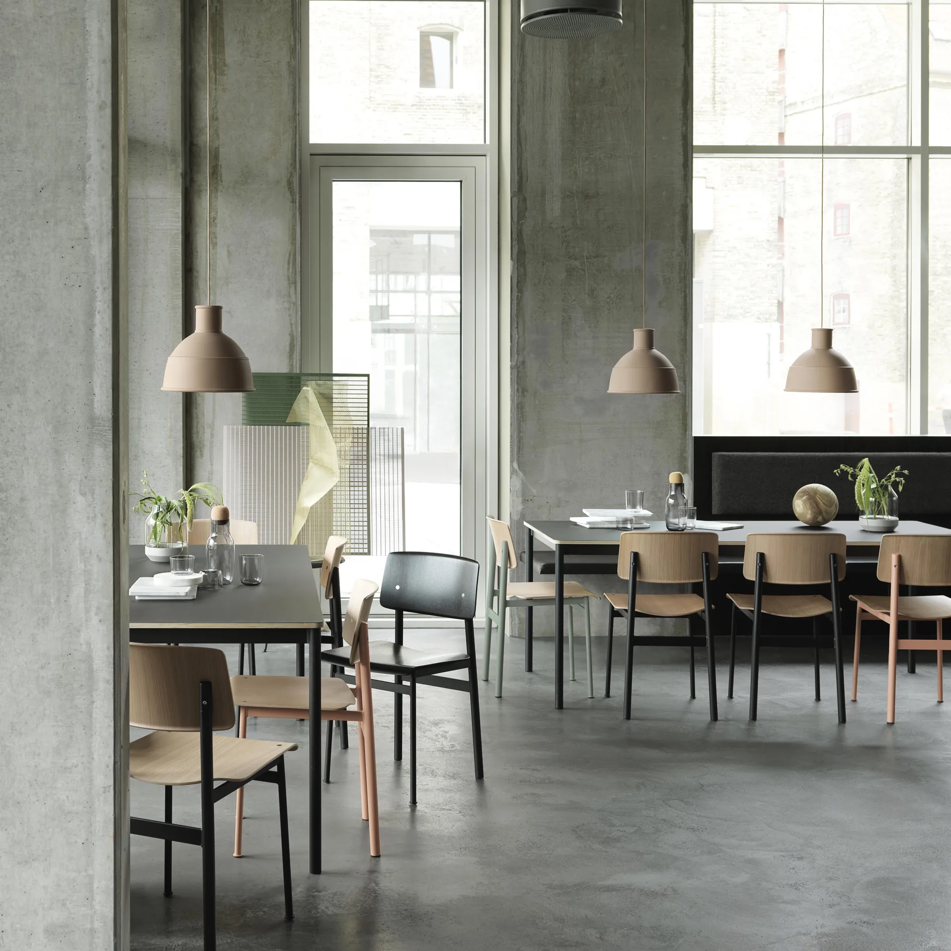 Sedia Loft Chair, dusty green-oak Muuto