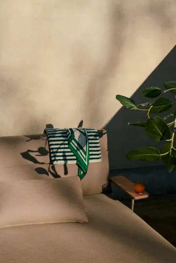 Settle chaise longue - Ribbed Weave 5-taupe, con braccioli - Muuto