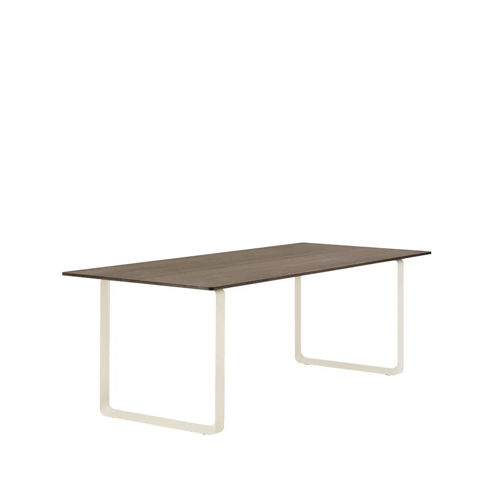 Tavolo da pranzo 70/70, 225x90 cm, Rovere affumicato massiccio, sabbia Muuto